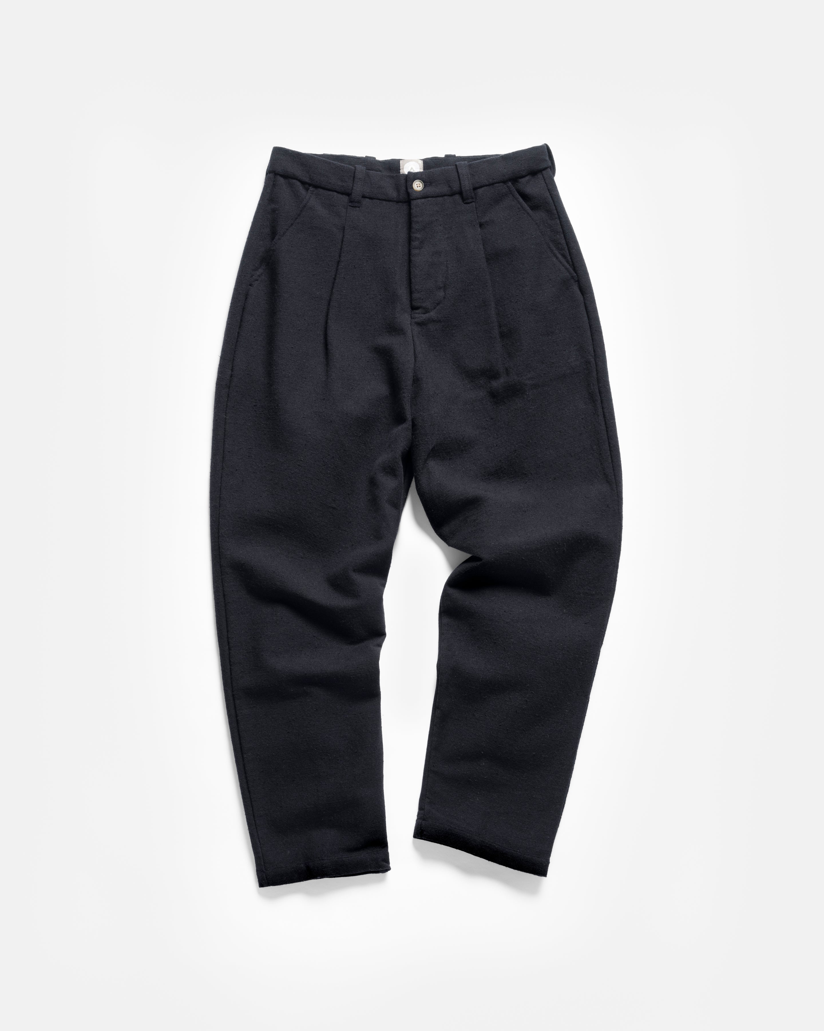 ズボン JIAN SINGLE PLEAT PANT - BLAVY HANDSPUN COTTON CANVAS – 18 East