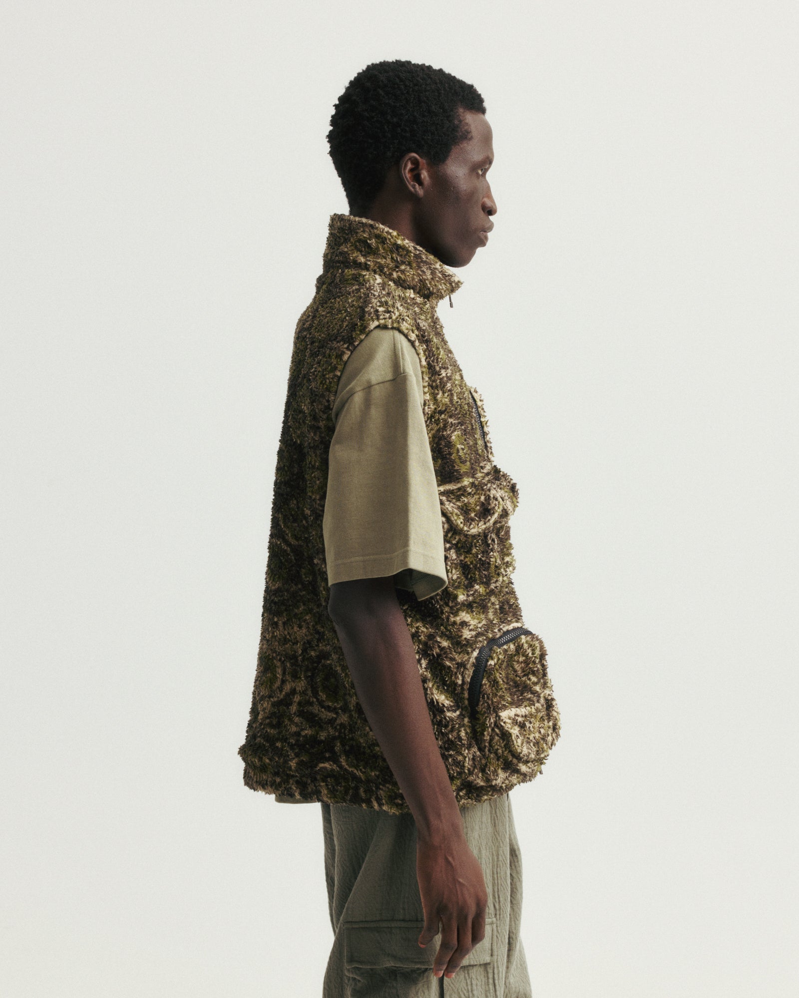 BANKS UTILITY FLEECE VEST- BLACK / ECRU / AGED OLIVE BLOCK PRINTED ORGANIC ORGANIC COTTON SHERPA