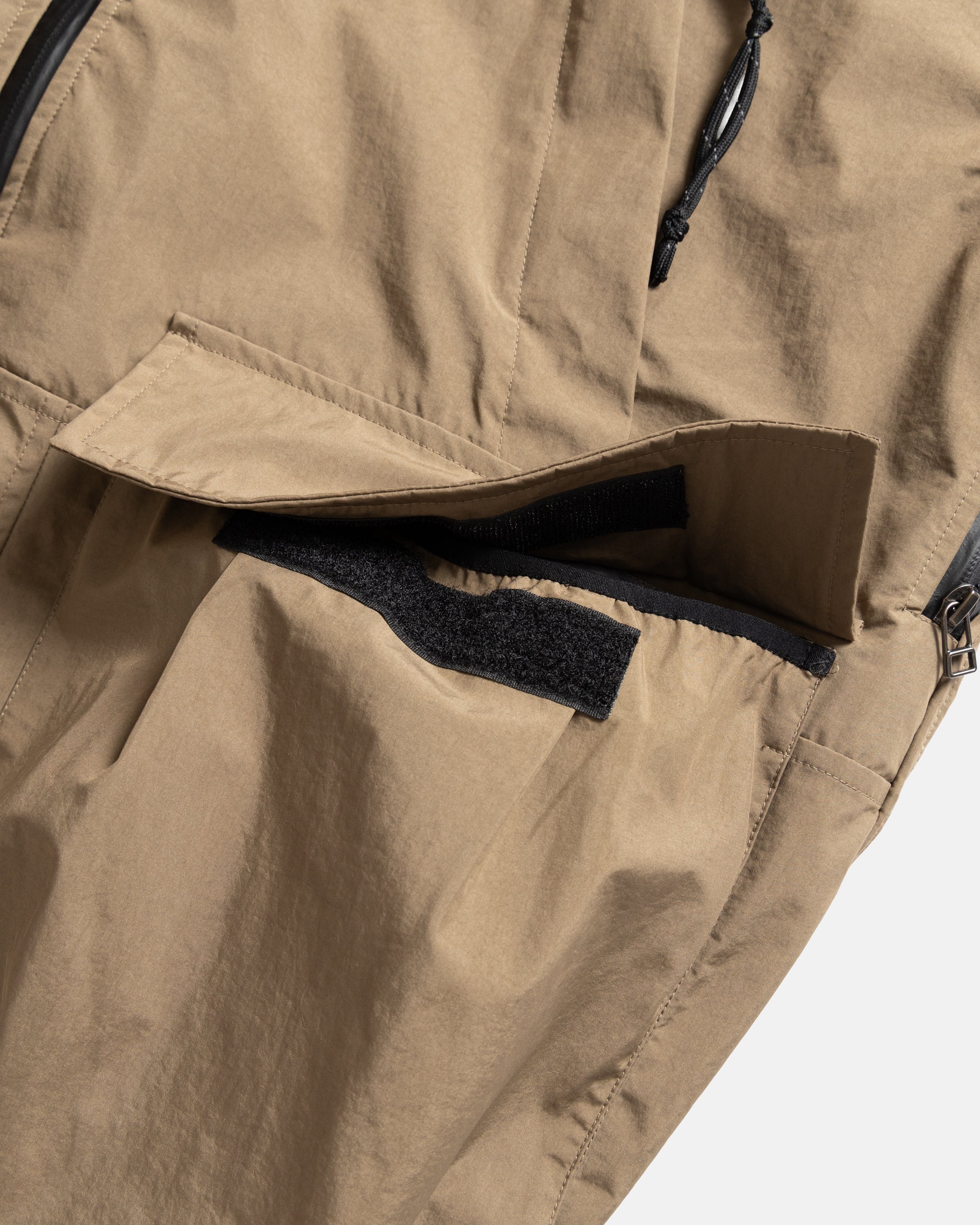 CASCADE OUTDOOR PROTECTION SYSTEM HOODED SHELL - DRIED SOIL WATER-REPELLENT 3L BONDED MEMBRANE