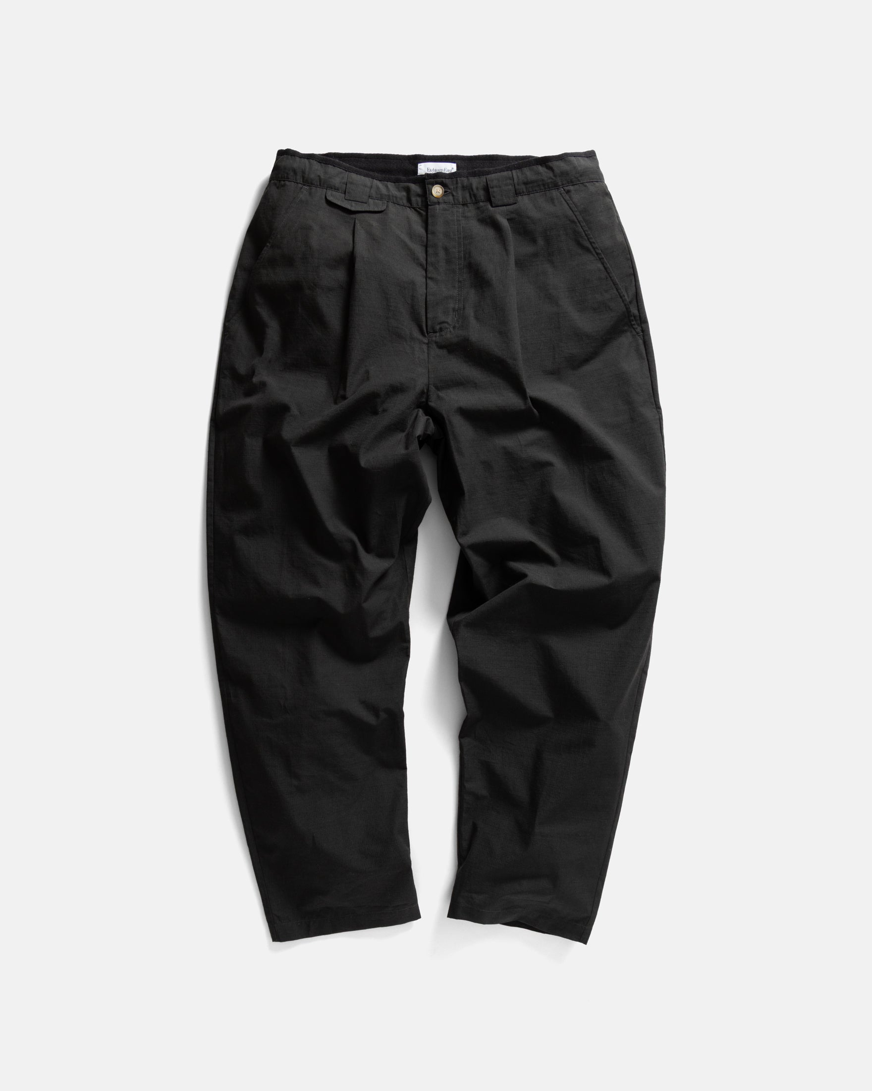 PHILO PLEATED PANT - PIRATE BLACK COTTON MICRO RIPSTOP – 18 East