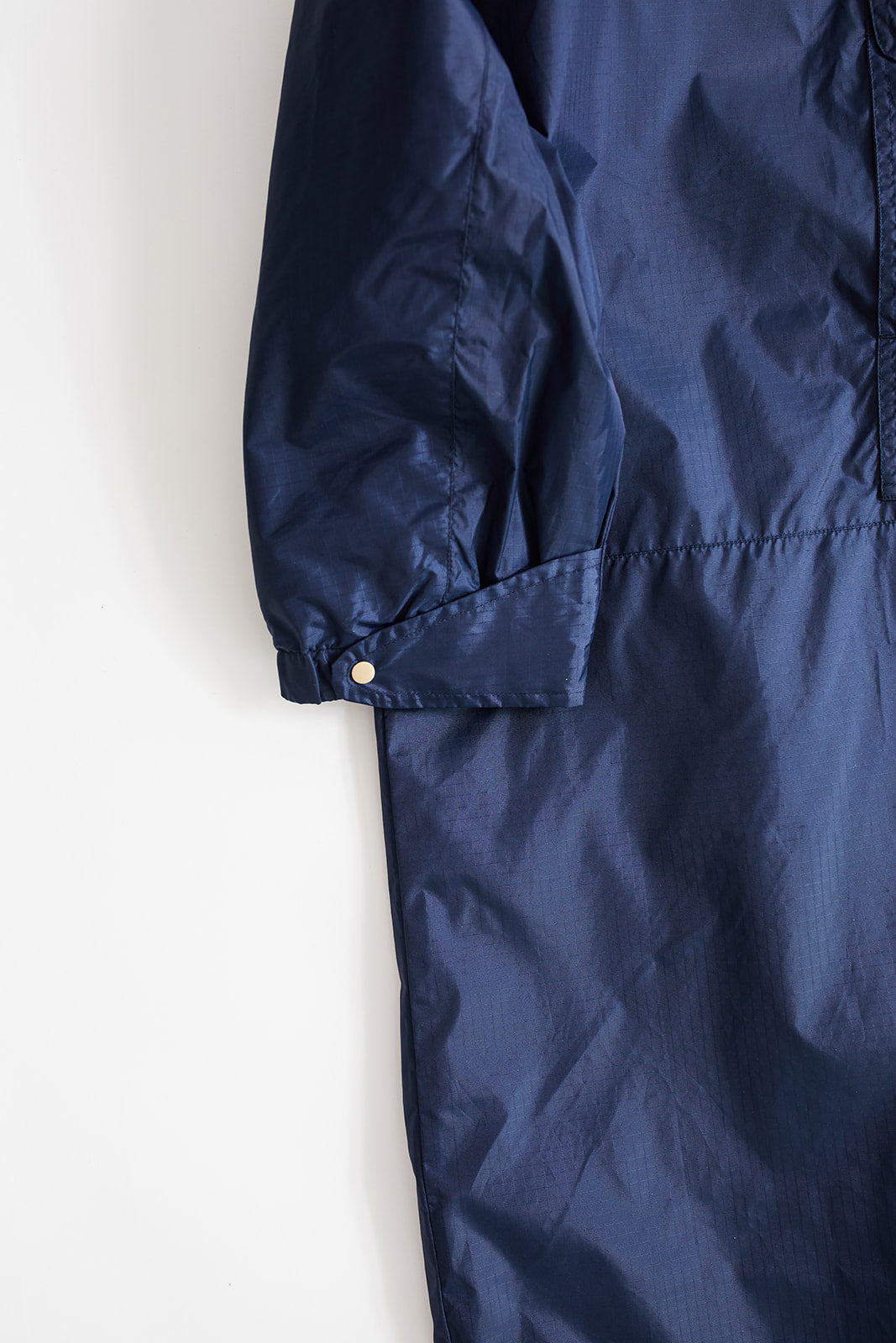 SWITCHBACK PACKABLE CAGOULE - NAVY NYLON RIPSTOP