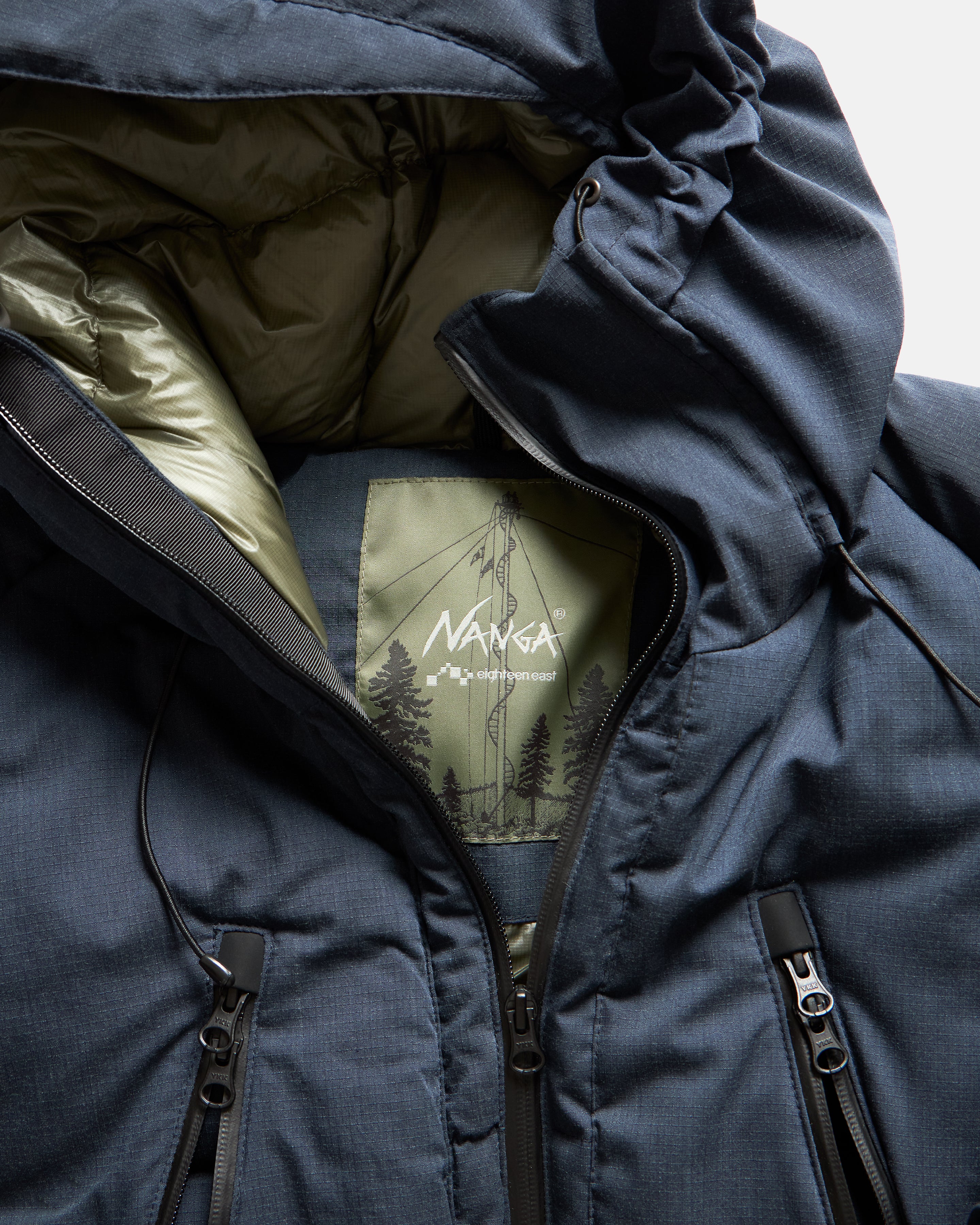18 EAST / NANGA HOODED LOOKOUT DOWN JACKET - NAVY MELANGE HINOC / OD GREEN 15DN RIPSTOP NYLON