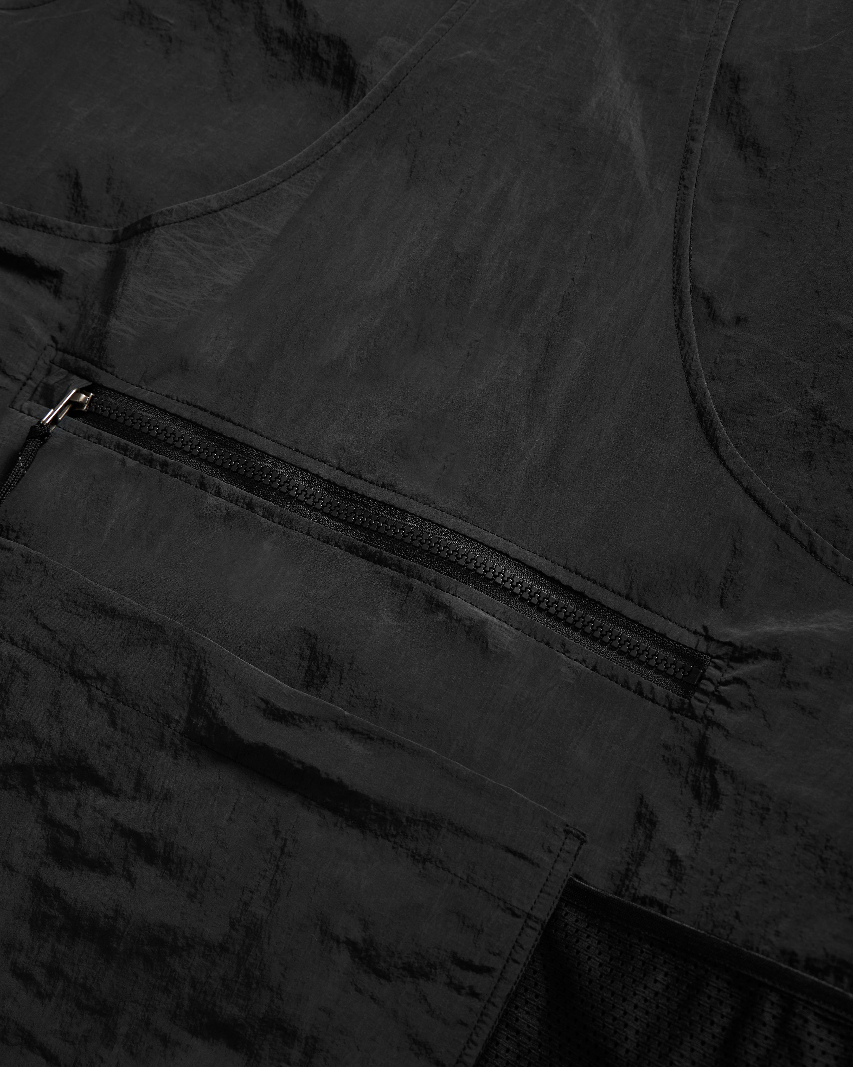 KEARSE REVERSIBLE UTILITY VEST - BLACK WAXED NYLON / MIDNIGHT COTTON/NYLON RIPSTOP