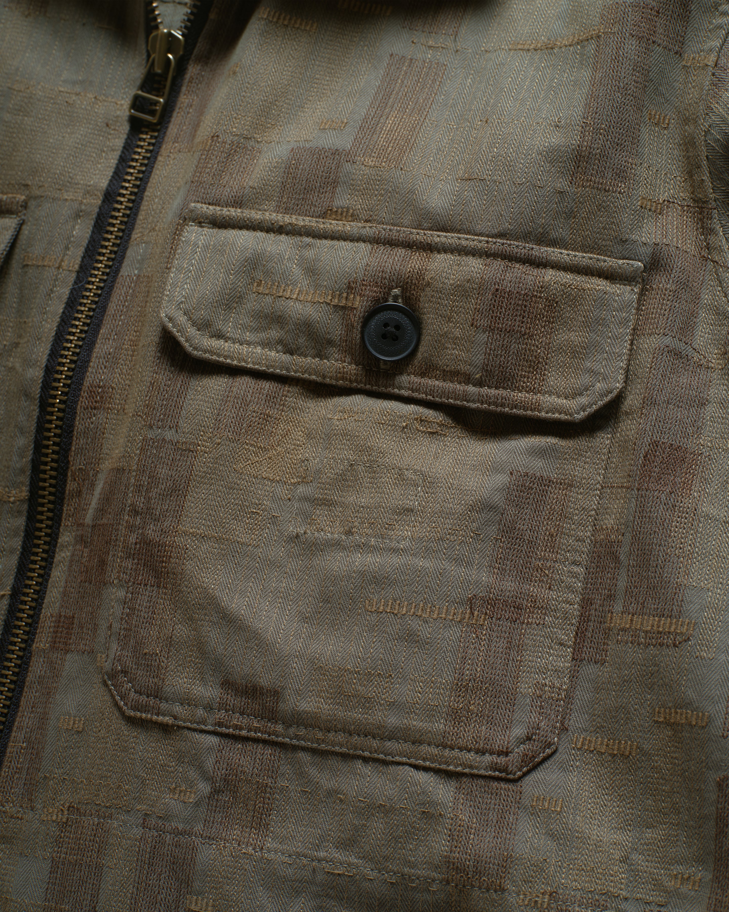 FULL ZIP CALEB SHIRT - MULLED BASIL / COVERT GREEN / BLACK SCATTER EMBROIDERED HBT MIL-SPEC COTTON