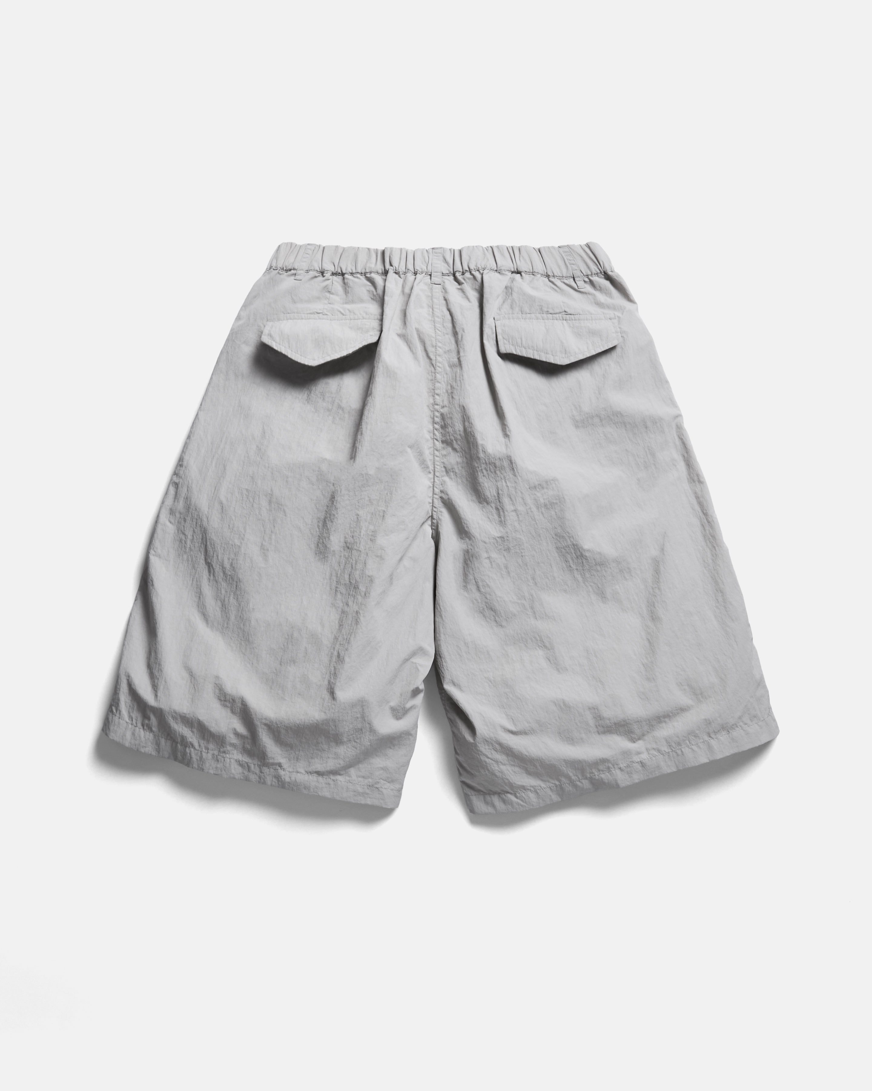 EMERY PLEATED BIG SHORTS - FOG GRAY FEATHERWEIGHT MICRO RIPSTOP NYLON