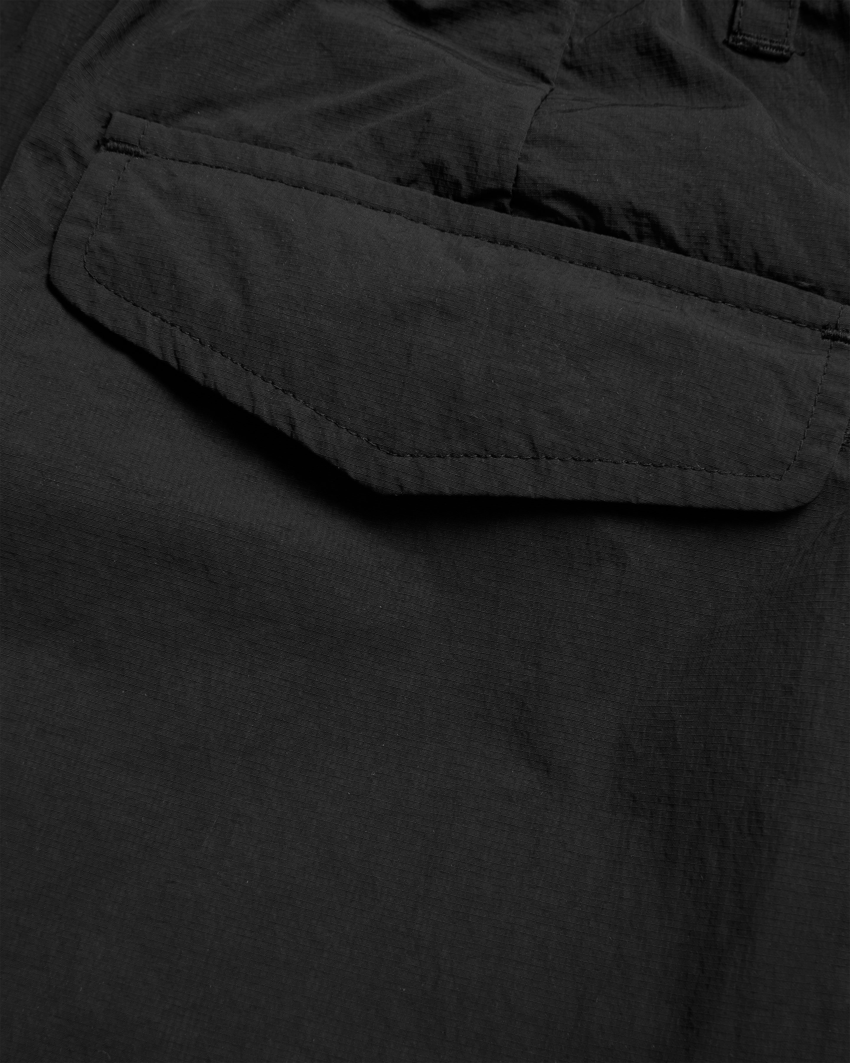 EMERY PLEATED BIG SHORTS - BLACK FEATHERWEIGHT MICRO RIPSTOP NYLON