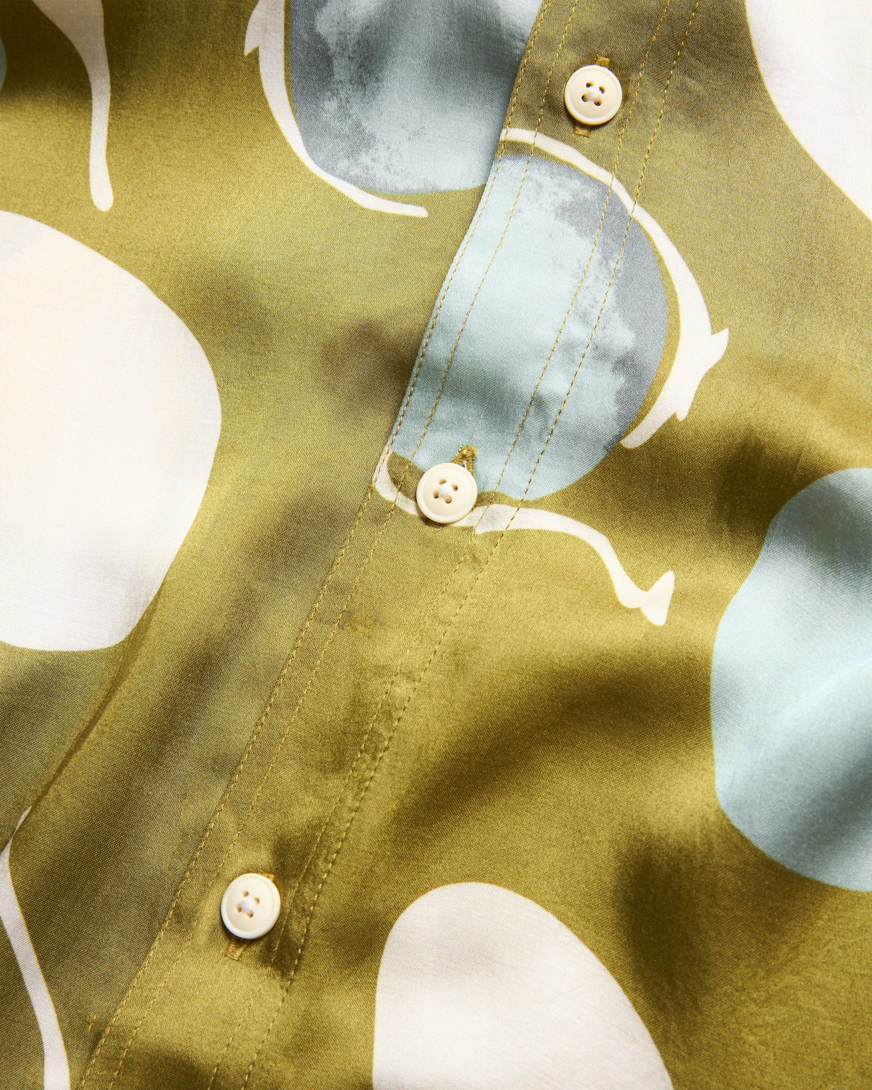 ELLIS VINTAGE LONG POINT COLLAR SHIRT - OLIVE MOSS RIVERBED ROCKS PRINTED VEGAN SILK