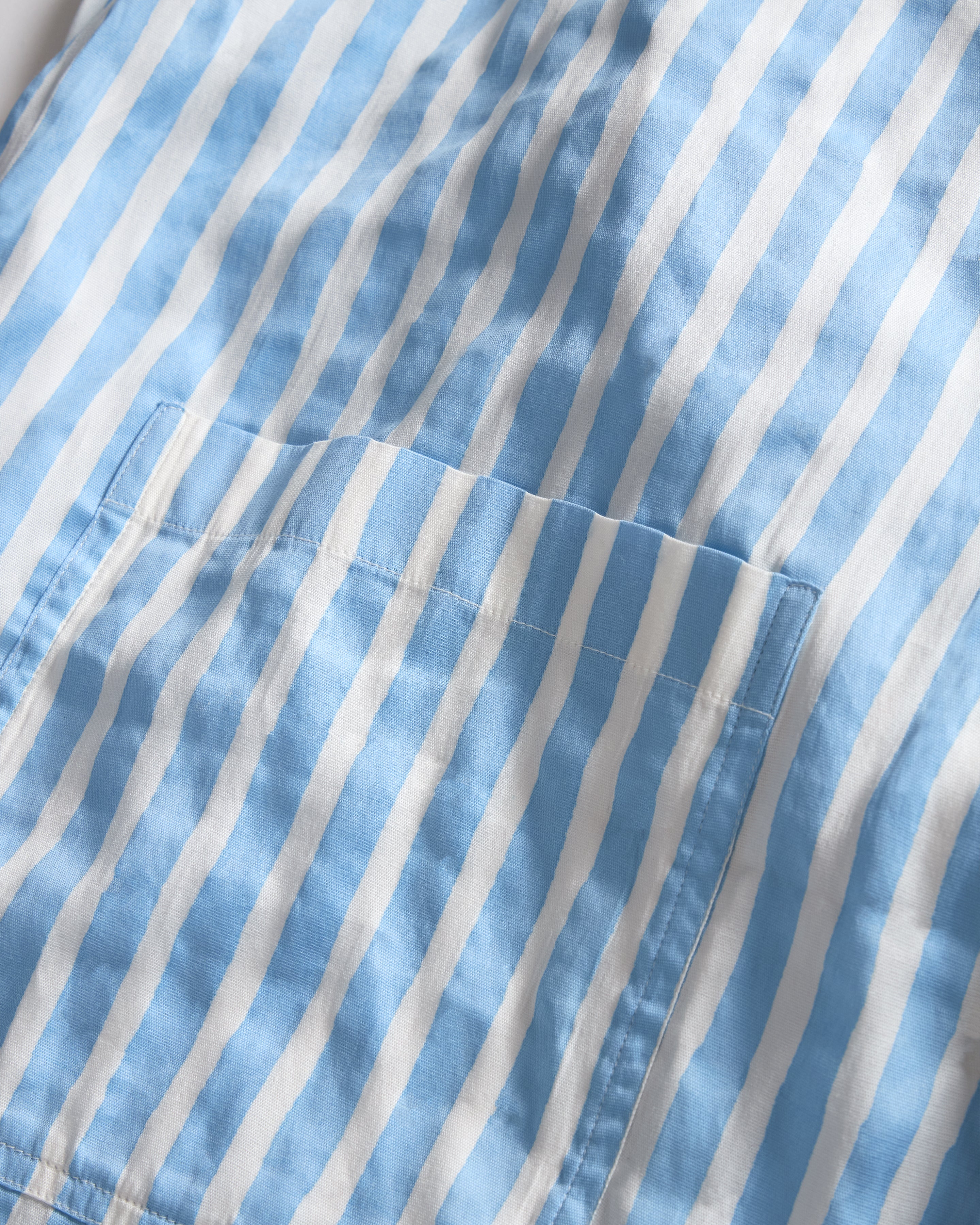 DORMIRE PYJAMA SHIRT - ECRU / WASHED INDIGO HAND-BLOCKPRINTED SUVIN COTTON