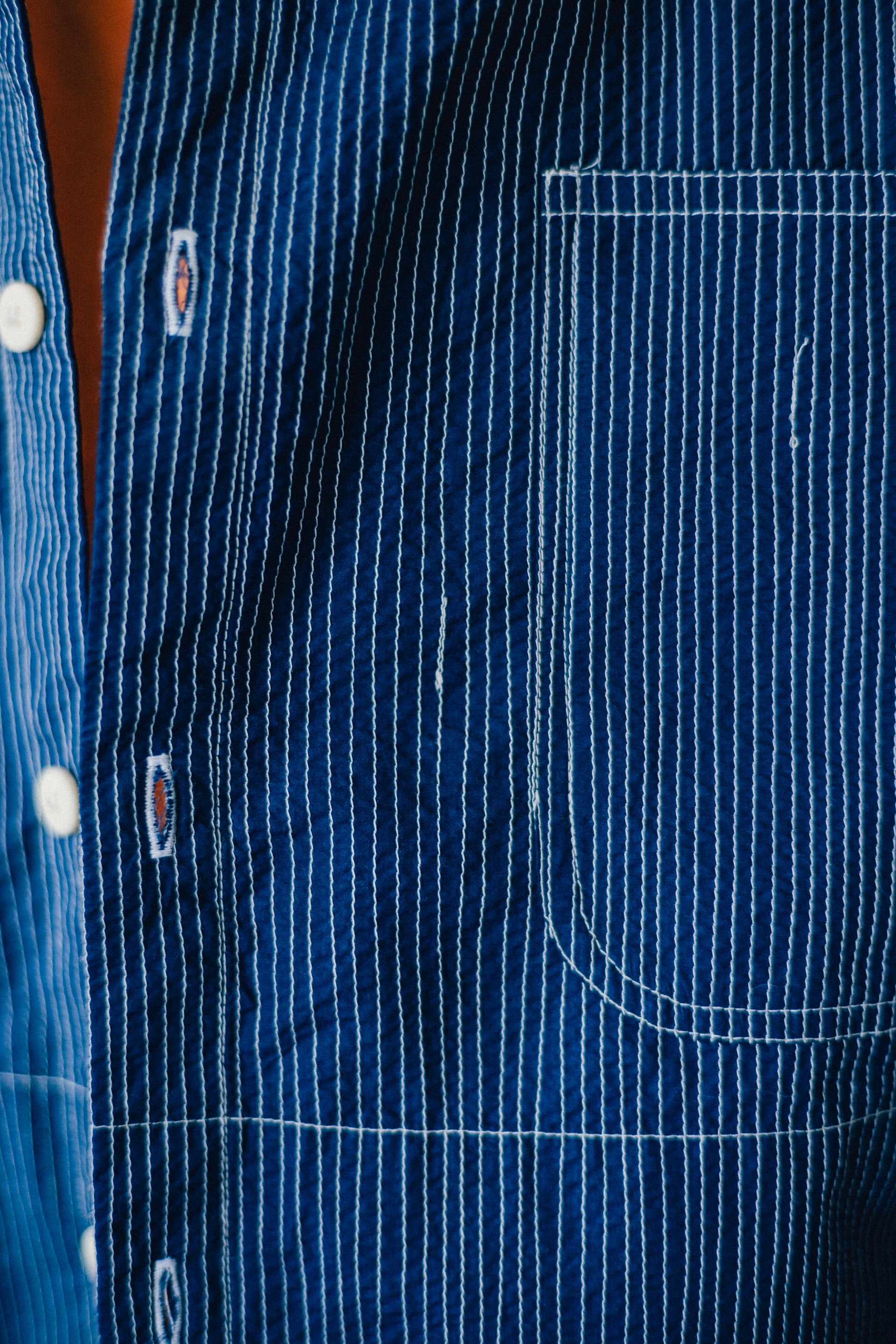 CROPPED OUTWORKER SHACKET - HABITAT BLUE COTTON CAMBRIC WITH ECRU EMBROIDERED PENCIL STRIPES