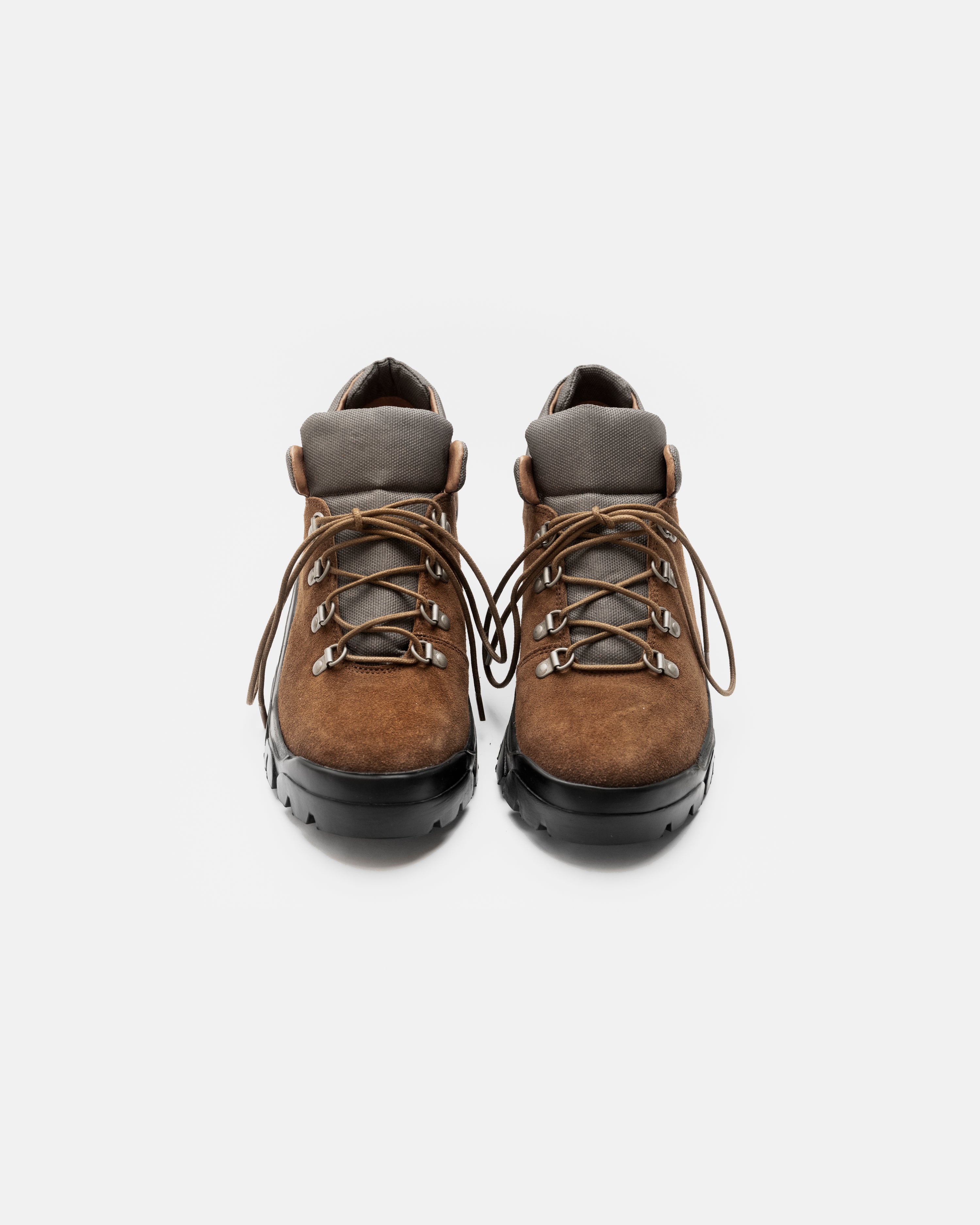 OAKLEDGE HIKER LOW BOOT - ALMOND ITALIAN SUEDE WITH SAGE CORDURA