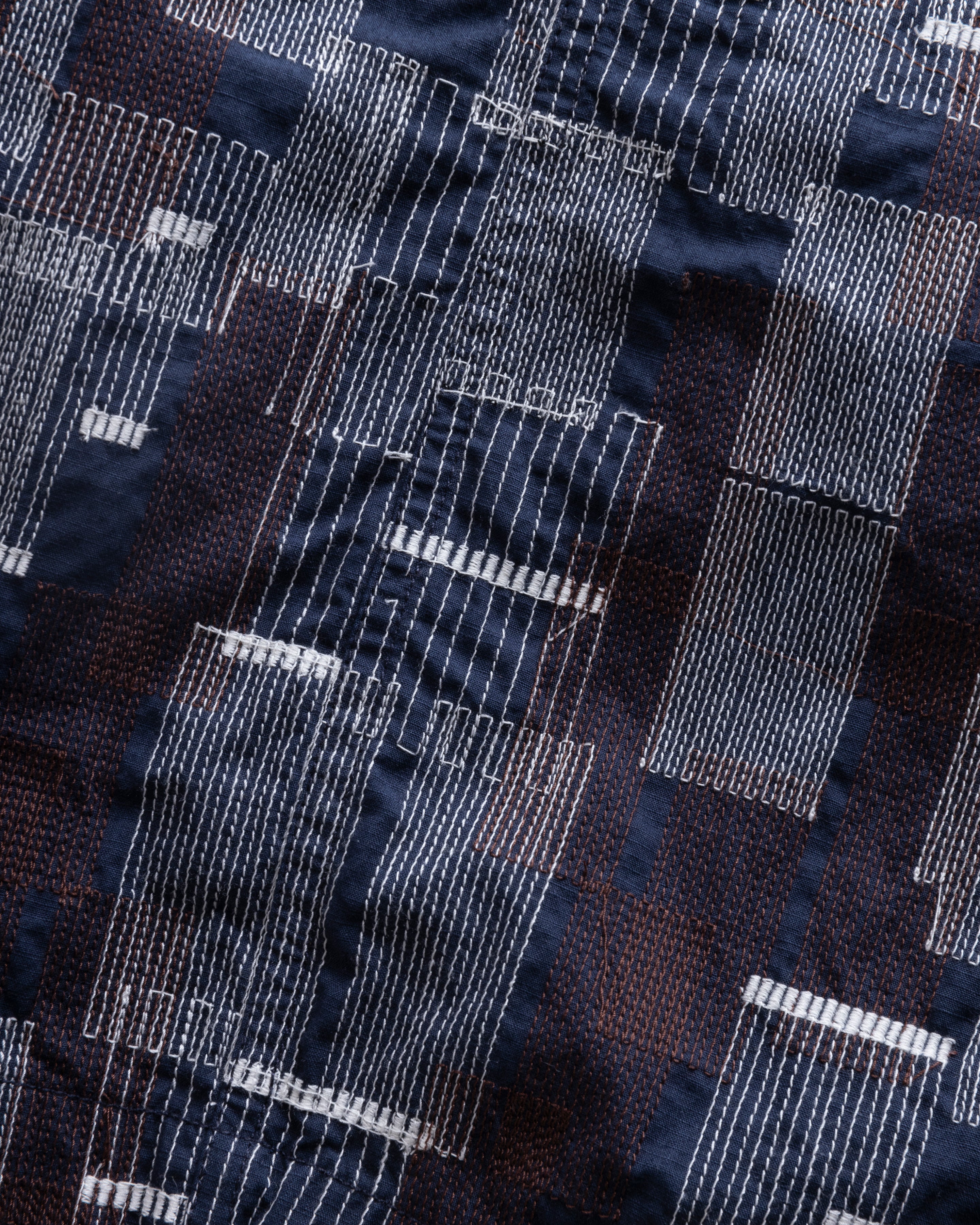 LOTUS CARPENTER SHORT - MIDNIGHT / ECRU / CHOCOLATE SCATTER EMBROIDERED COTTON MICRO RIPSTOP