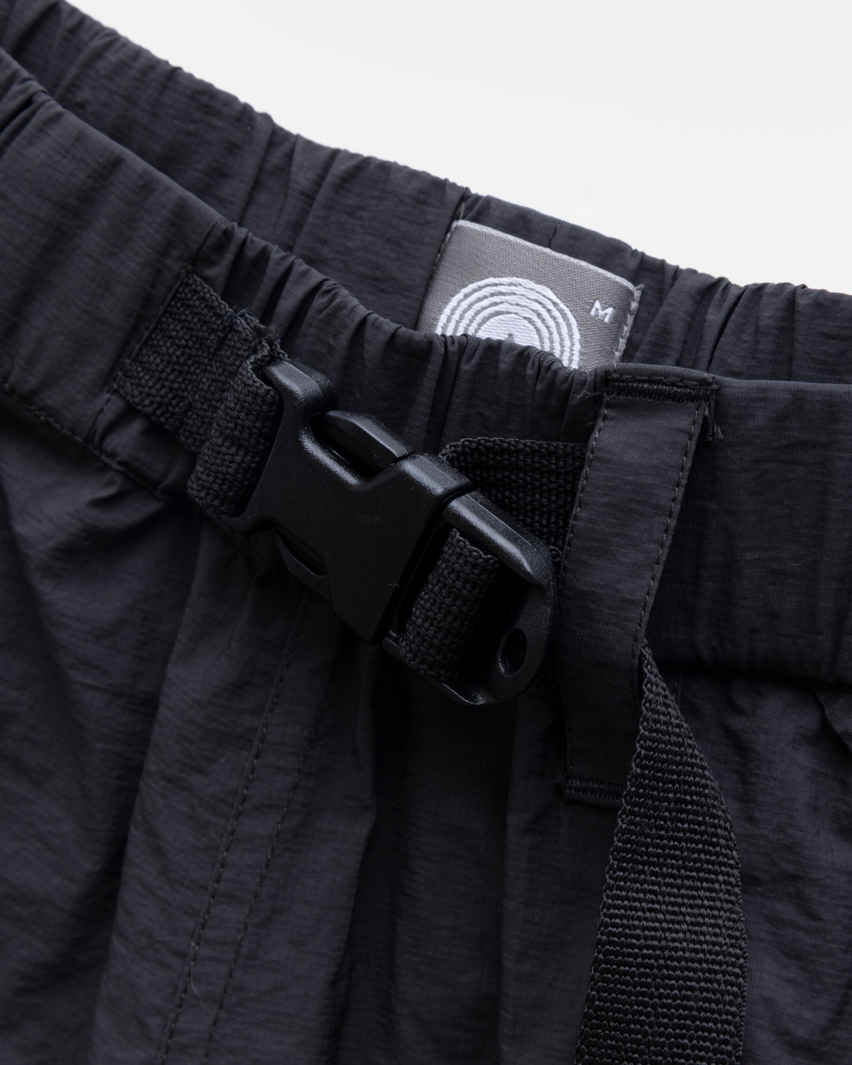 WARREN TREK SHORTS - BLACK FEATHERWEIGHT MICRO RIPSTOP NYLON