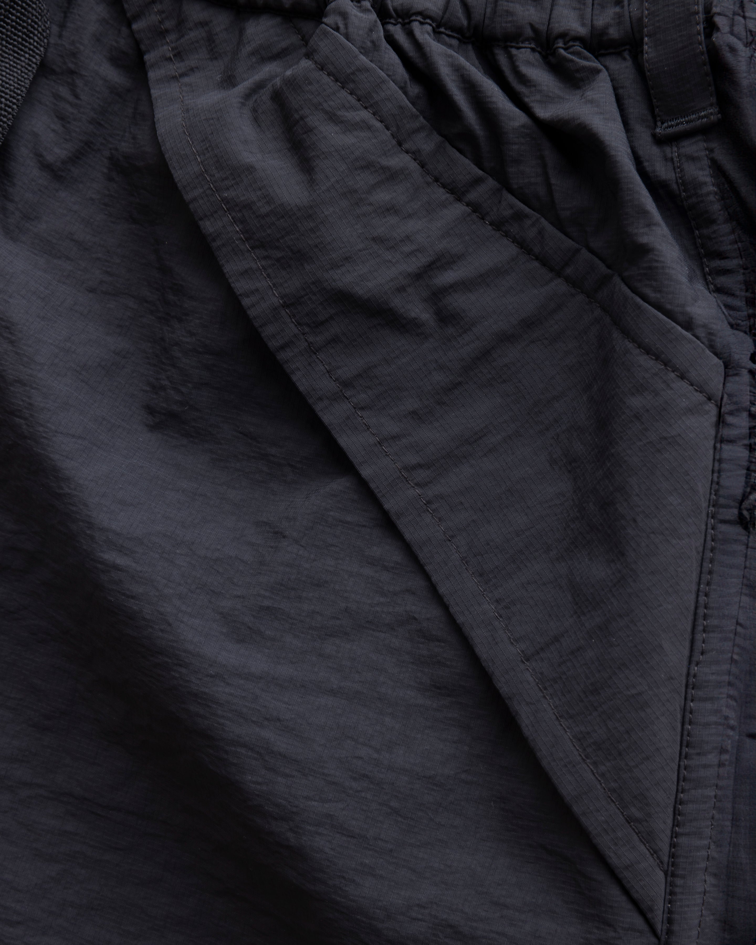 WARREN TREK SHORTS - BLACK FEATHERWEIGHT MICRO RIPSTOP NYLON