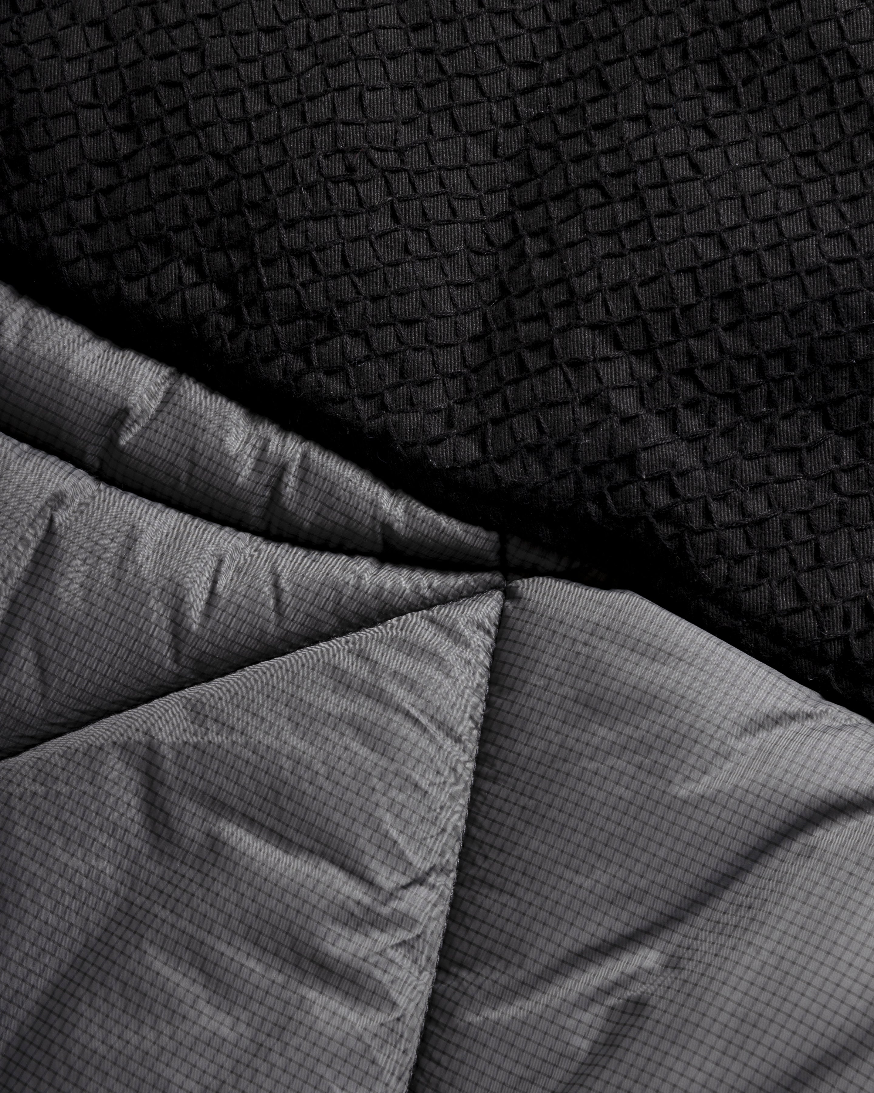 DREW WAVY GEODOME QUILTED JACKET - GUNMETAL FLYWEIGHT NYLON MICRO RIPSTOP WITH BLACK HAND-EMBROIDERED TWILL YOKE