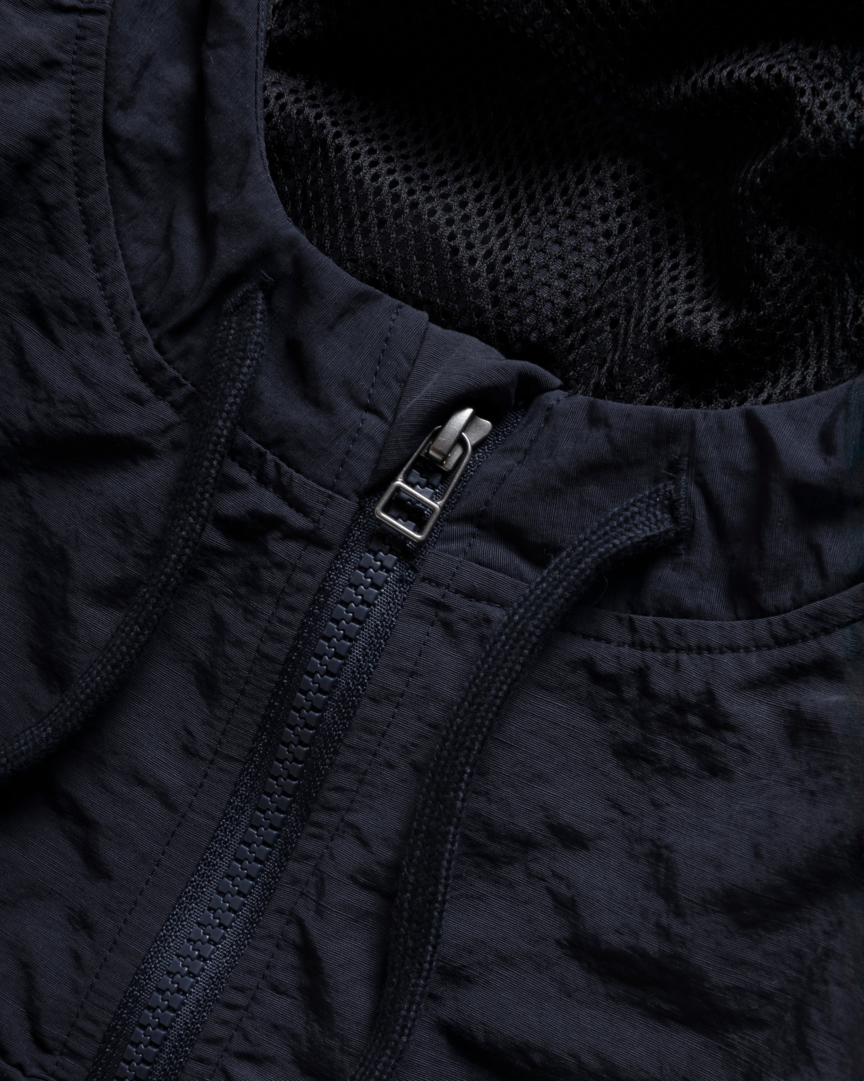 ATLAS HOODED SHELL - MIDNIGHT NAVY WATER-REPELLENT NYLON TASLAN