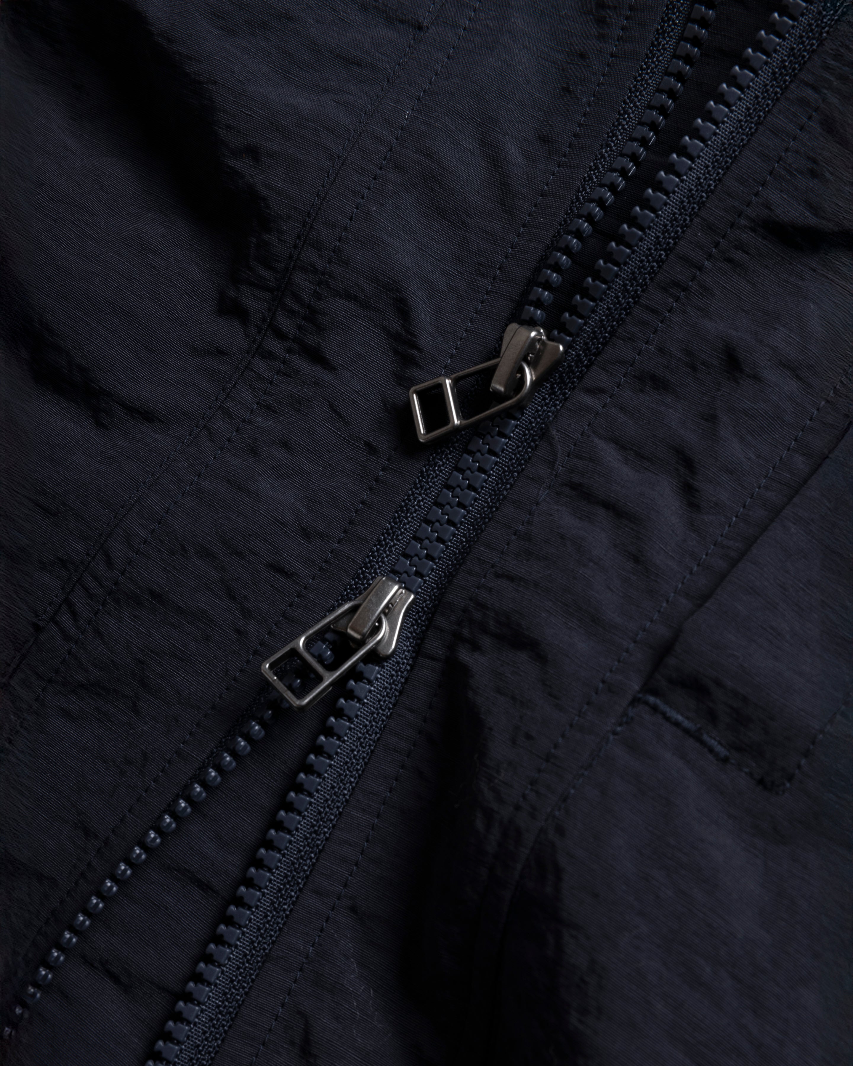 ATLAS HOODED SHELL - MIDNIGHT NAVY WATER-REPELLENT NYLON TASLAN