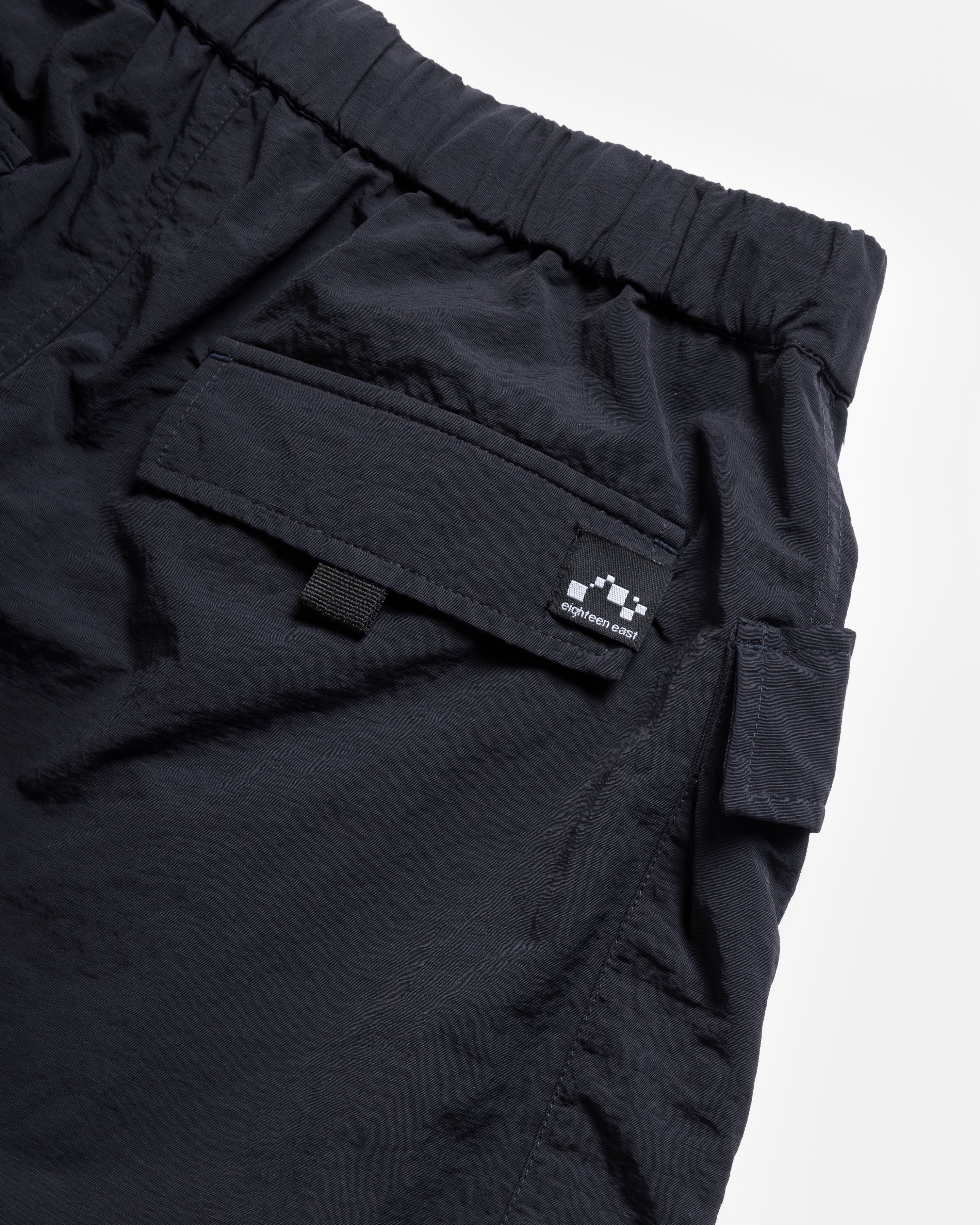 VETTI BALLOON PANT - MIDNIGHT NAVY WATER-REPELLENT NYLON TASLAN