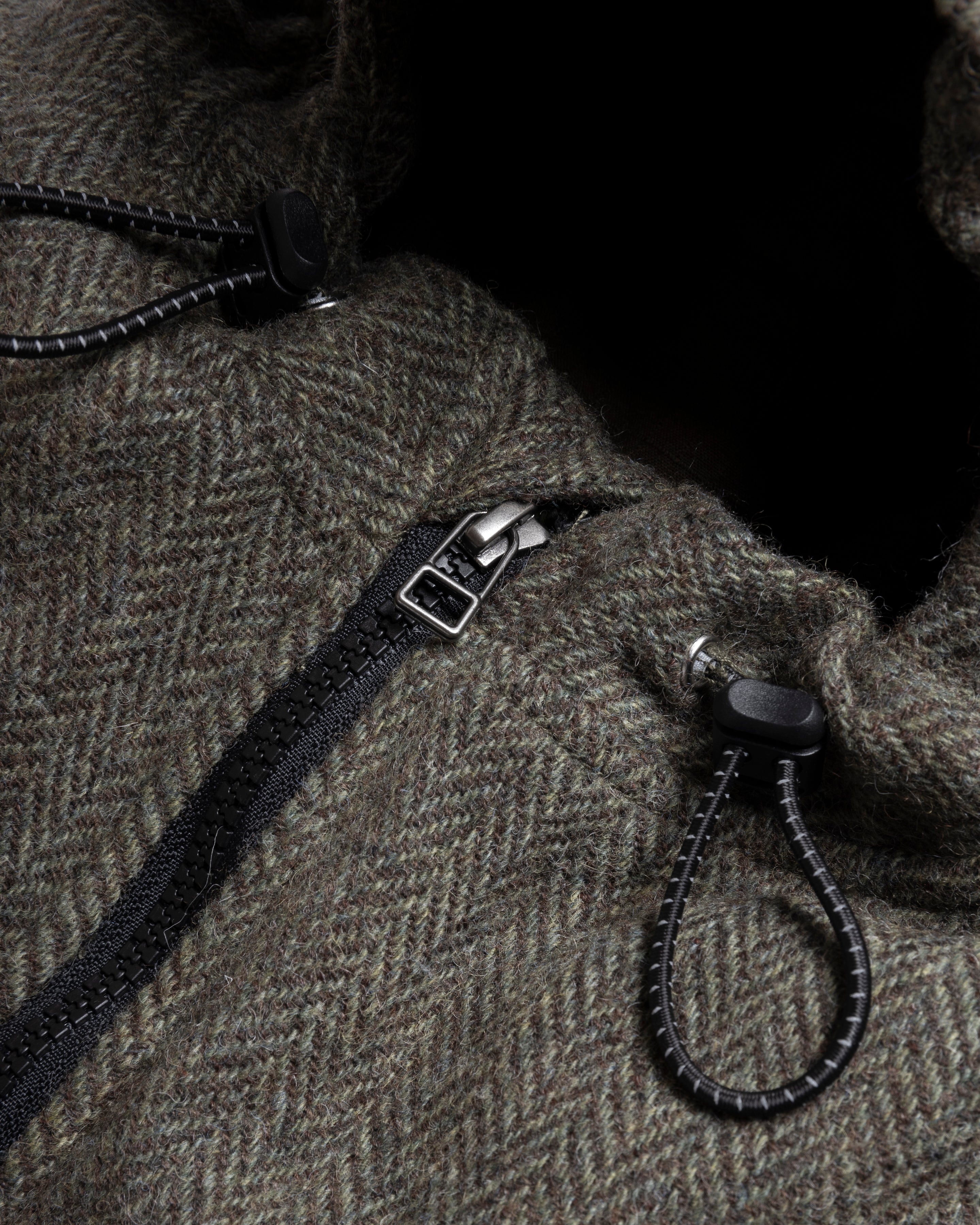 STANTON HOODED VEST - MOSS / BROWN QUILTED HERRINGBONE WOOLEN TWEED