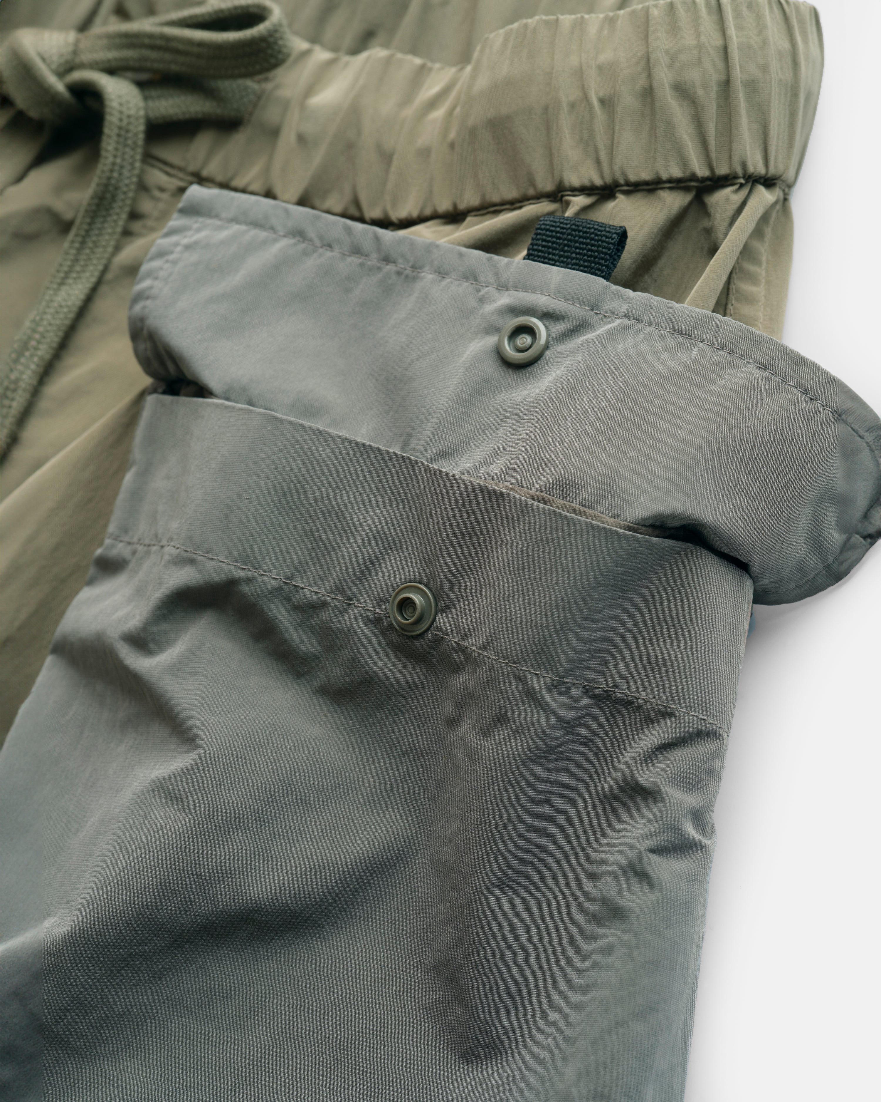 VETTI PANT - SHROOM / GRAY BRUSHED WATER-REPELLENT NYLO