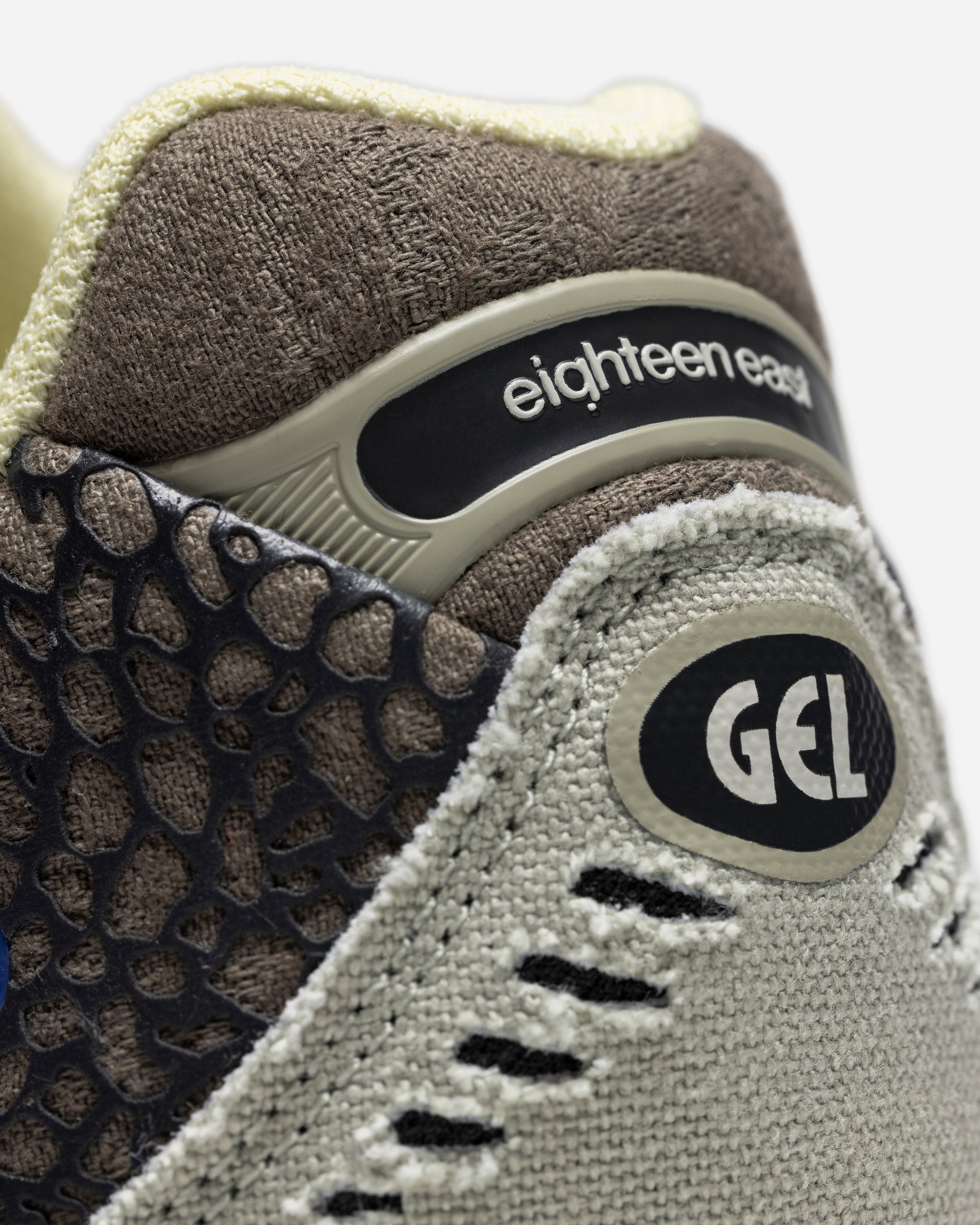 18 EAST ASICS GEL-NIMBUS 10.1 - CANTEEN/ABBEY STONE