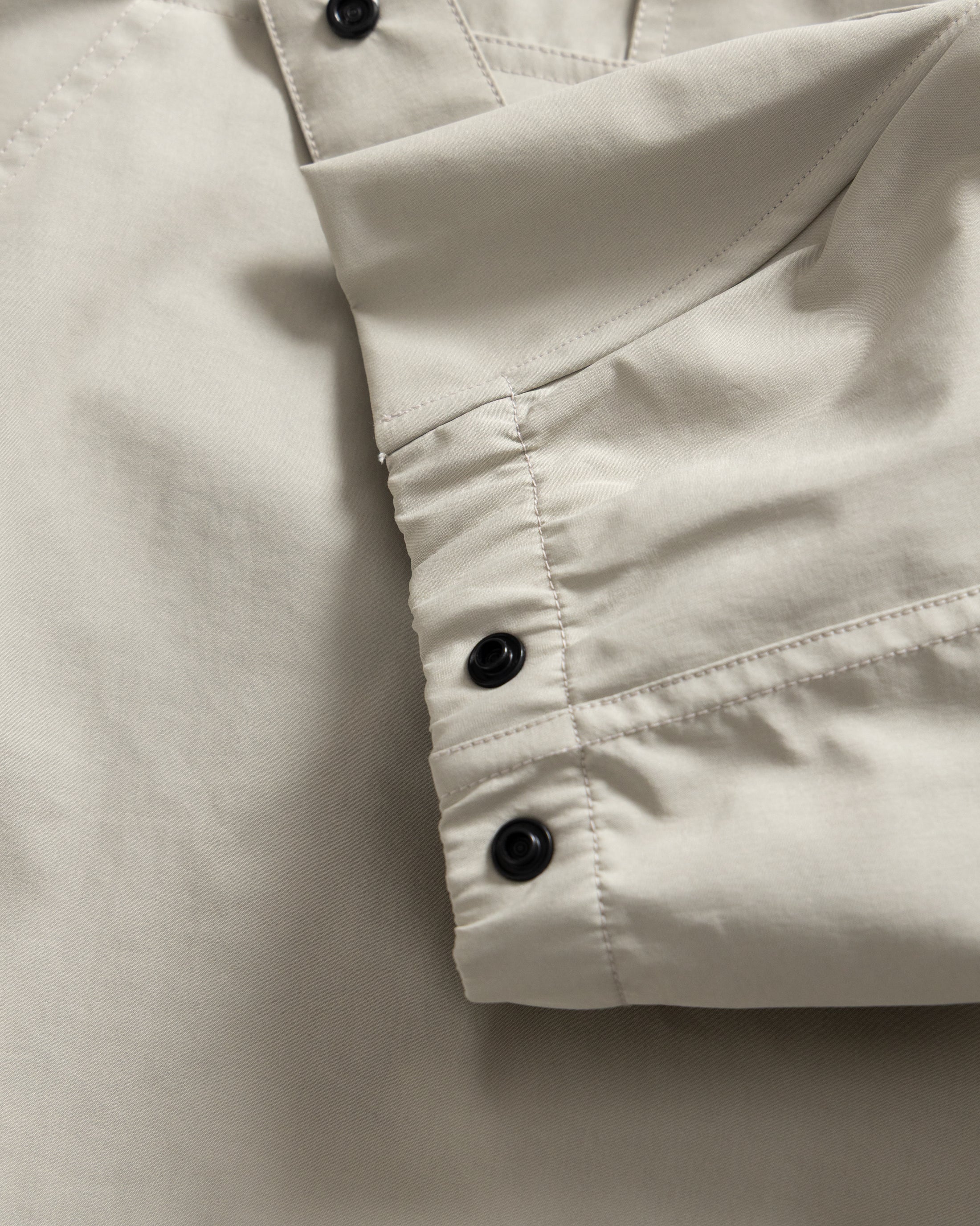 ARCHIVI PULLOVER ANORAK - TRAVERTINE WATER-REPELLENT 3L BONDED MEMBRANE