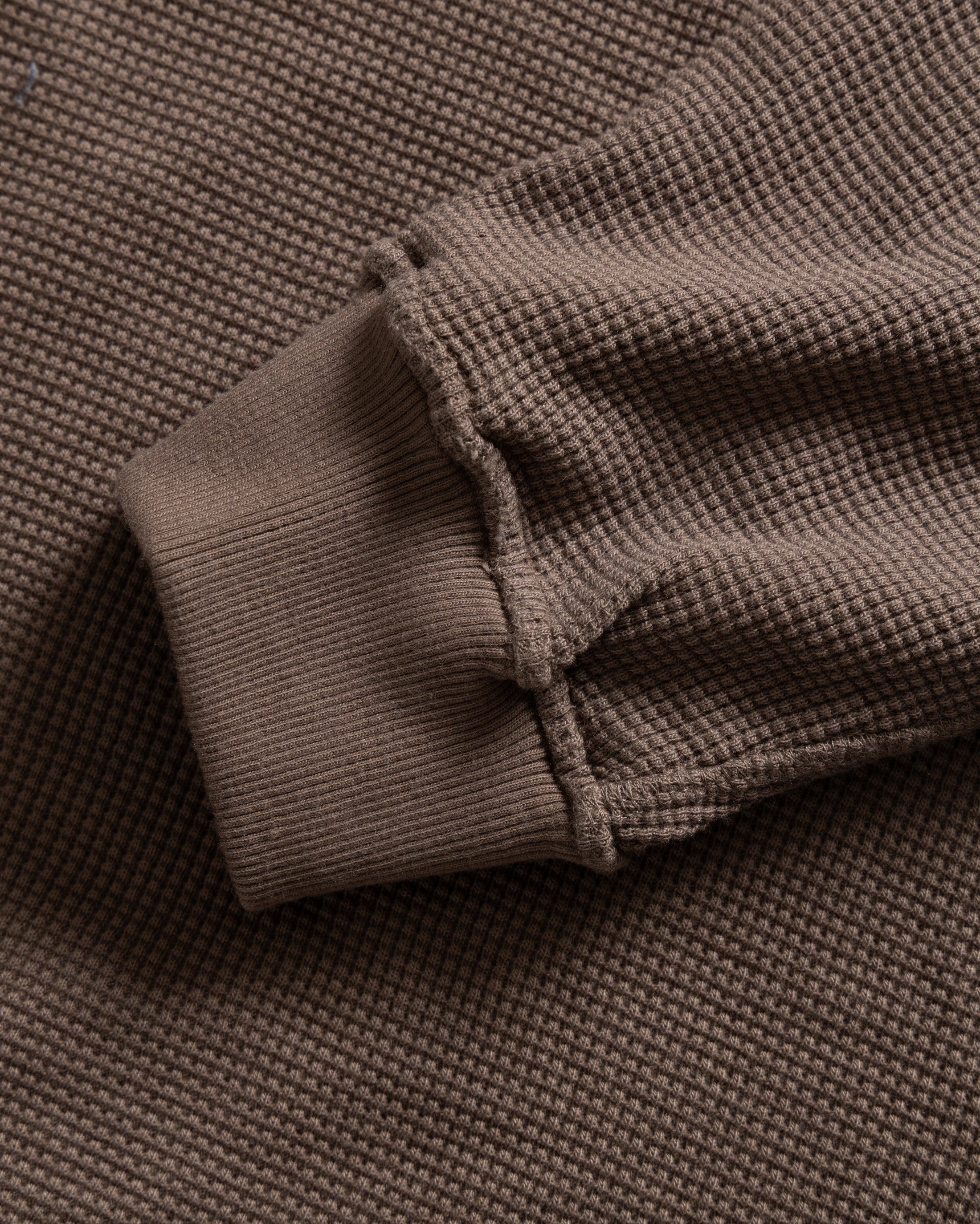 ARIZ LONG SLEEVE CREWNECK - FALCON BROWN LIGHTWEIGHT TECH COTTON THERMAL