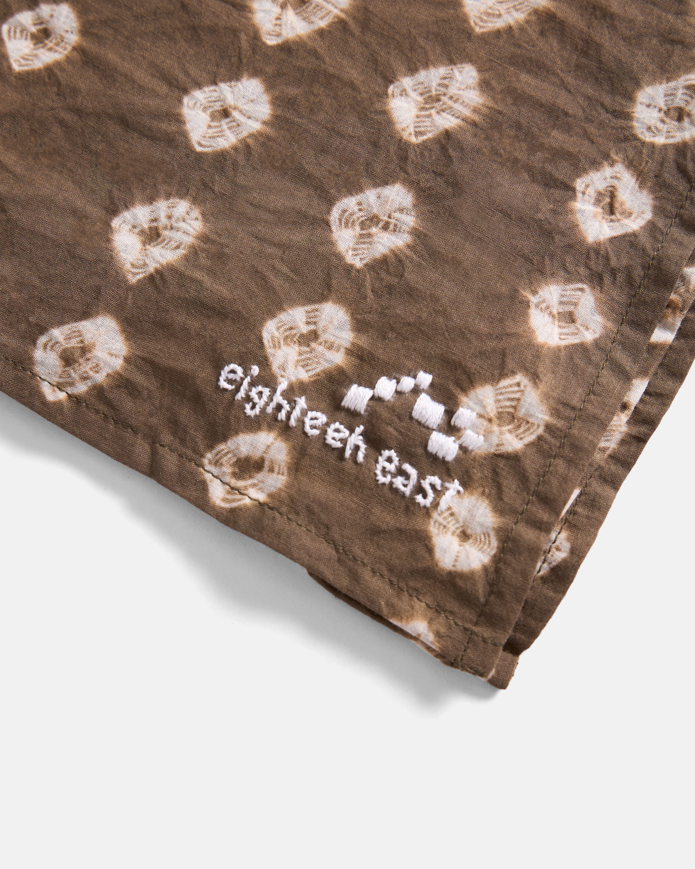 BANDHANI BANDANA - MOCHA E PISTACCHIO / ECRU RESIST-DYE STRIPED FEATHERWEIGHT KHADI COTTON
