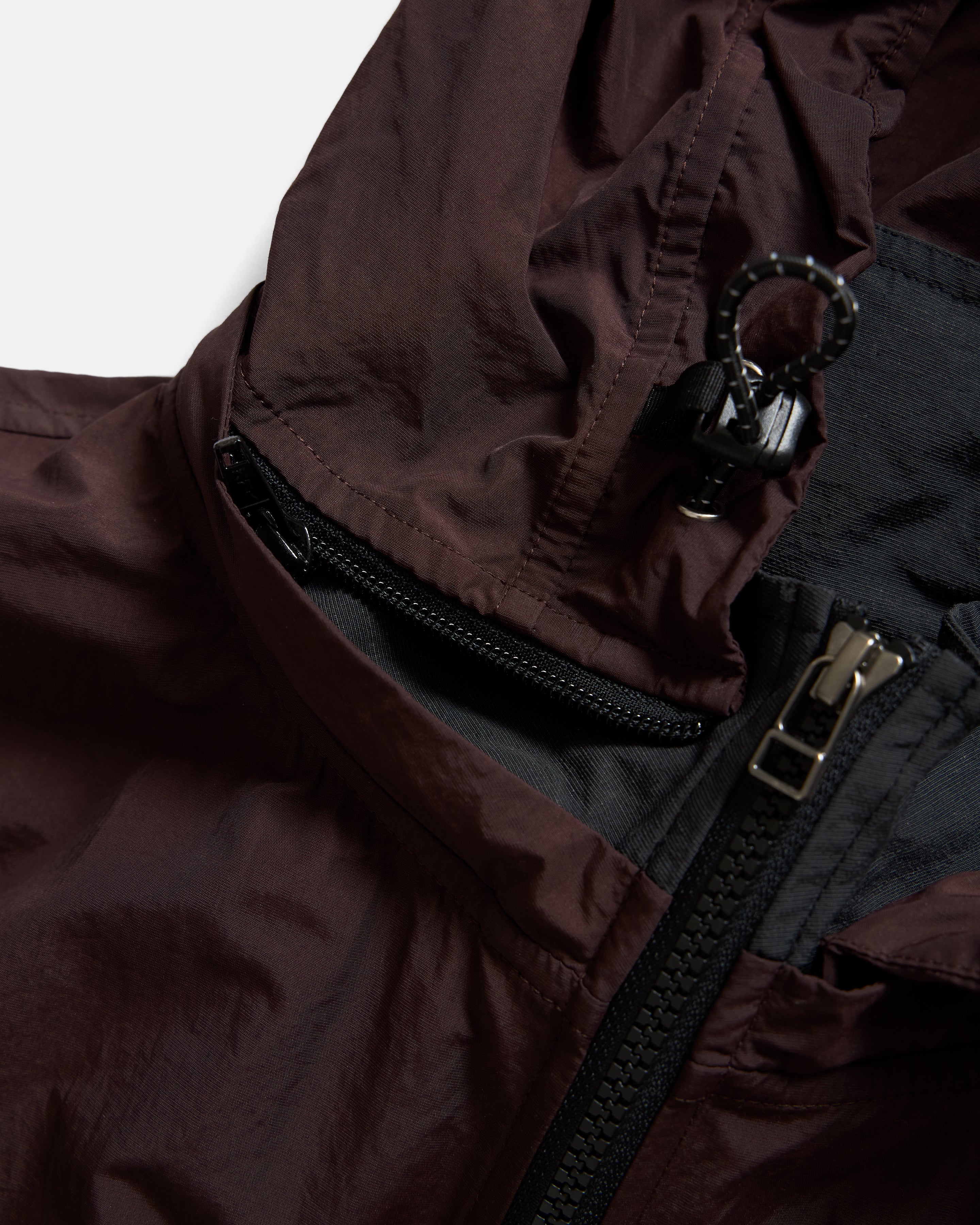 BANKS 2.0 UTILITY JACKET WITH REMOVABLE HOOD - FADED BLACK / SANGRIA WATER-REPELLENT BLENDED LINEN, COTTON AND NYLON.
