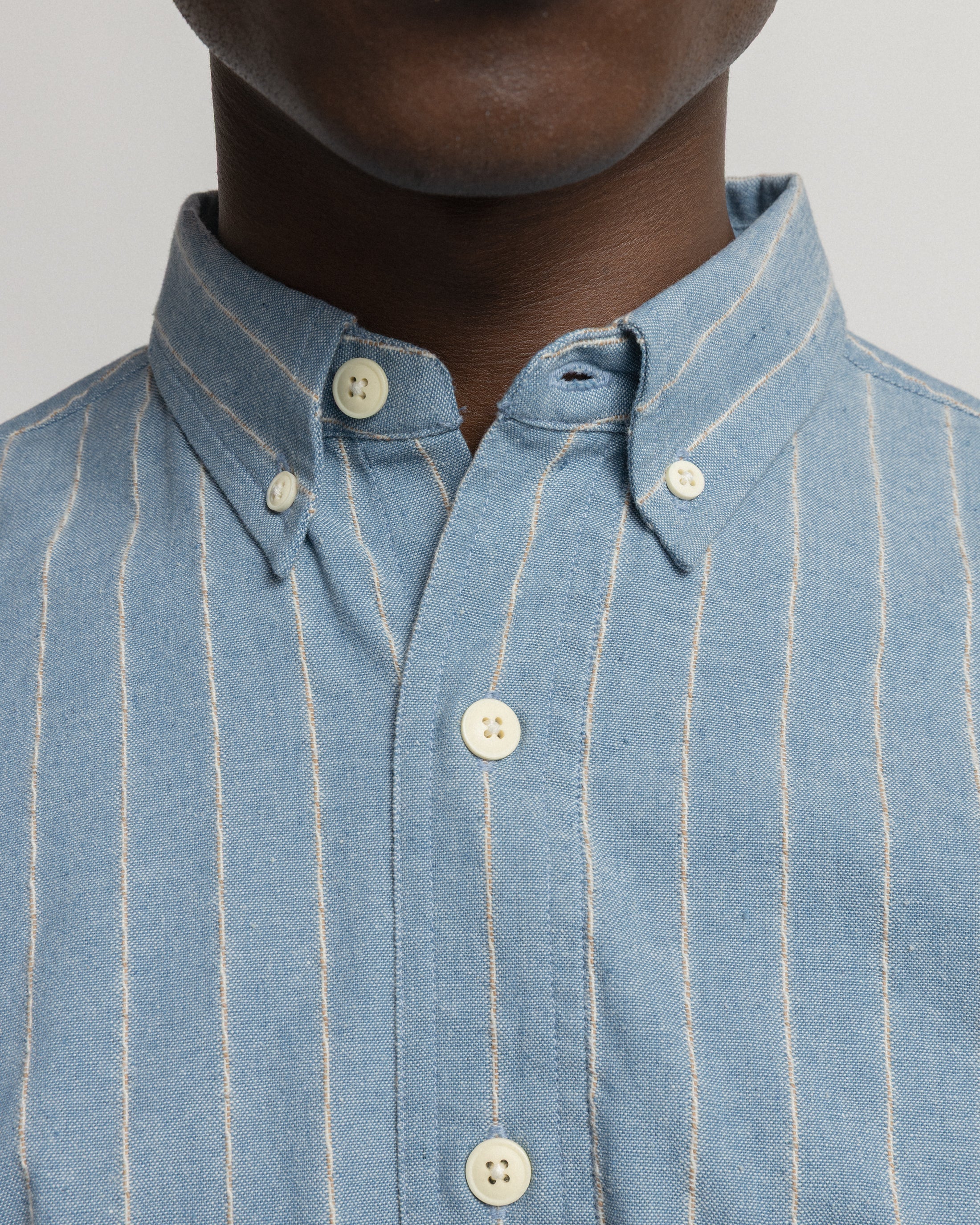 WOLF BUTTON-DOWN SHIRT - CLEARWEATHER BLUE / WHITE / TAN TWISTED STRIPE SUMMER COTTON / LINEN OXFORD