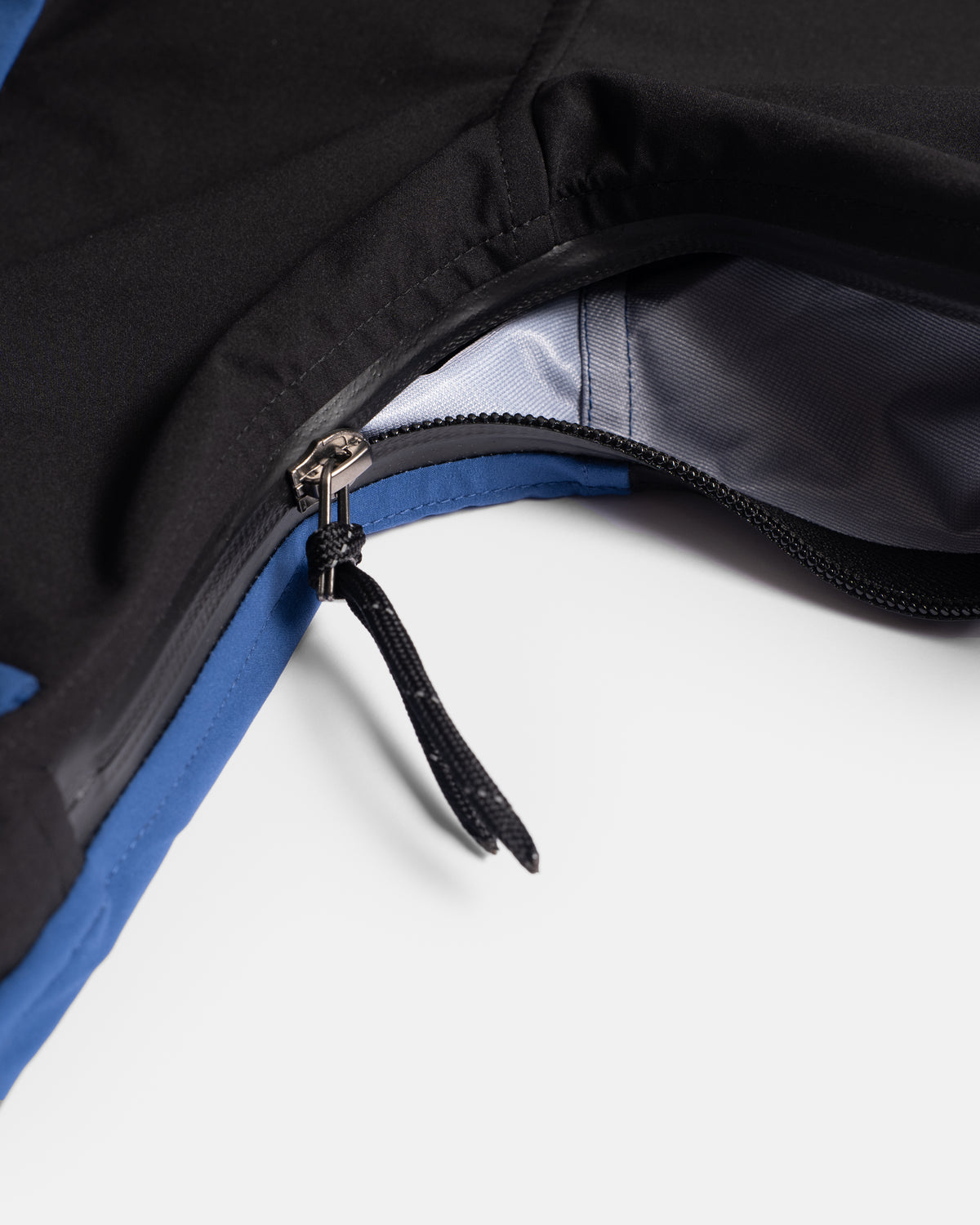 KEENAN'S CASCADE OUTDOOR PROTECTION SYSTEM HOODED SHELL - FADED ROYAL / BLACK WATER-REPELLENT 3L BONDED MEMBRANE