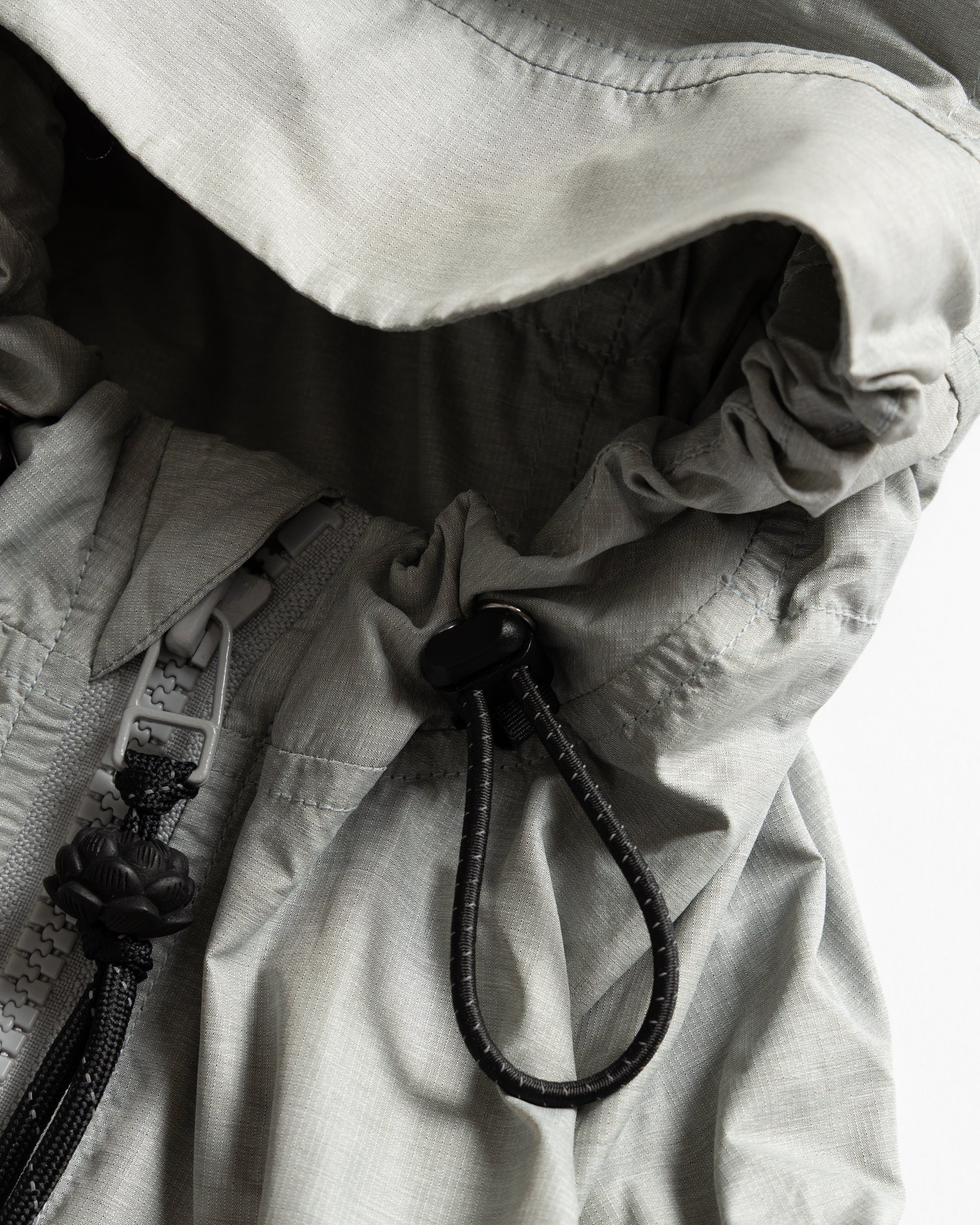 CATA HOODED JACKET - FOG HEATHER FEATHERWEIGHT MICRO RIPSTOP NYLON