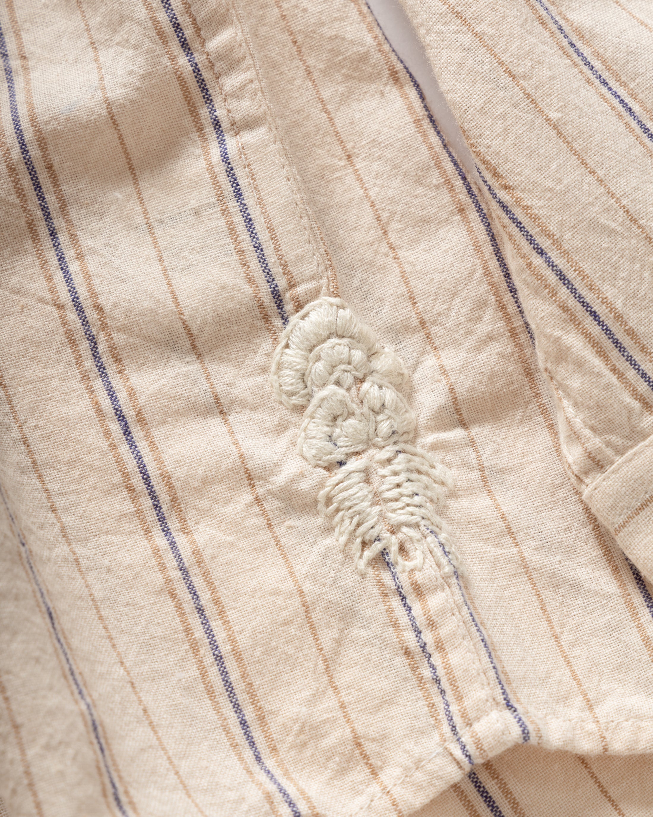 JESPER VINTAGE BUTTON DOWN SHIRT - ECRU / SAND / FRENCH BLUE STRIPED KHADI COTTON
