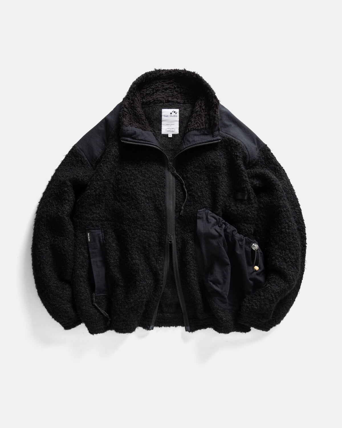 OUTERWEAR – 18 East