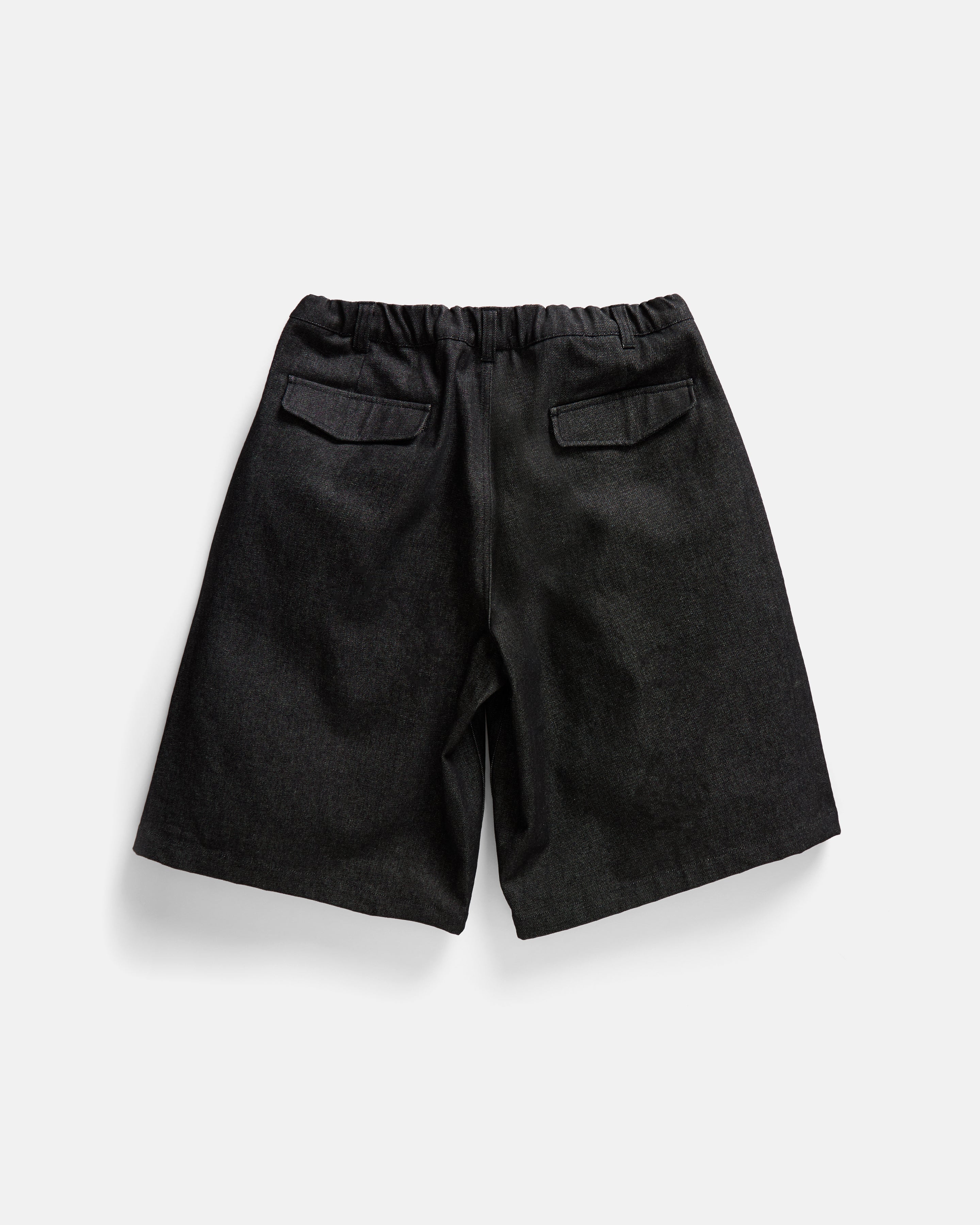 EMERY PLEATED BIG SHORTS - BLACK 13oz. RAW DENIM
