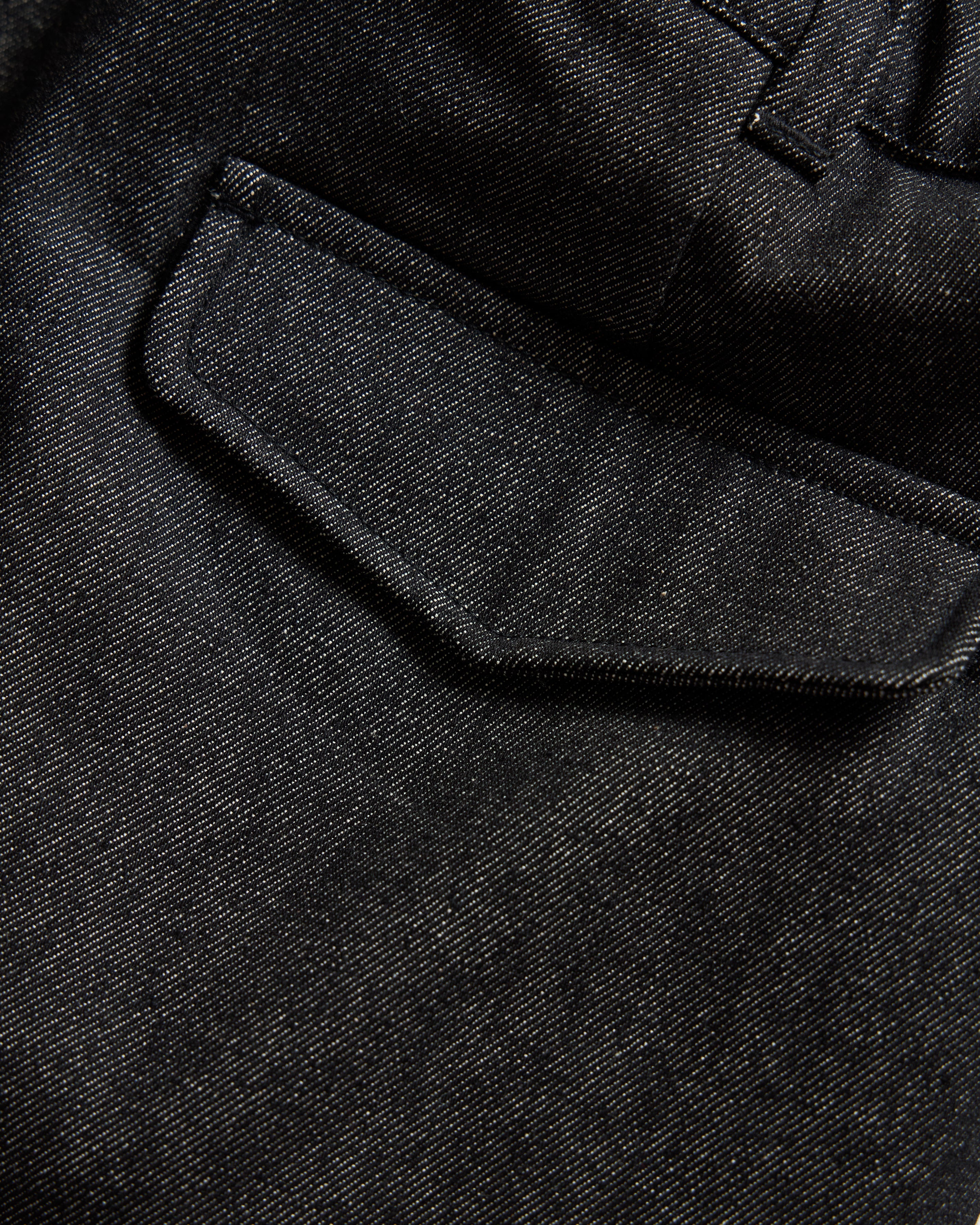 EMERY PLEATED BIG SHORTS - BLACK 13oz. RAW DENIM