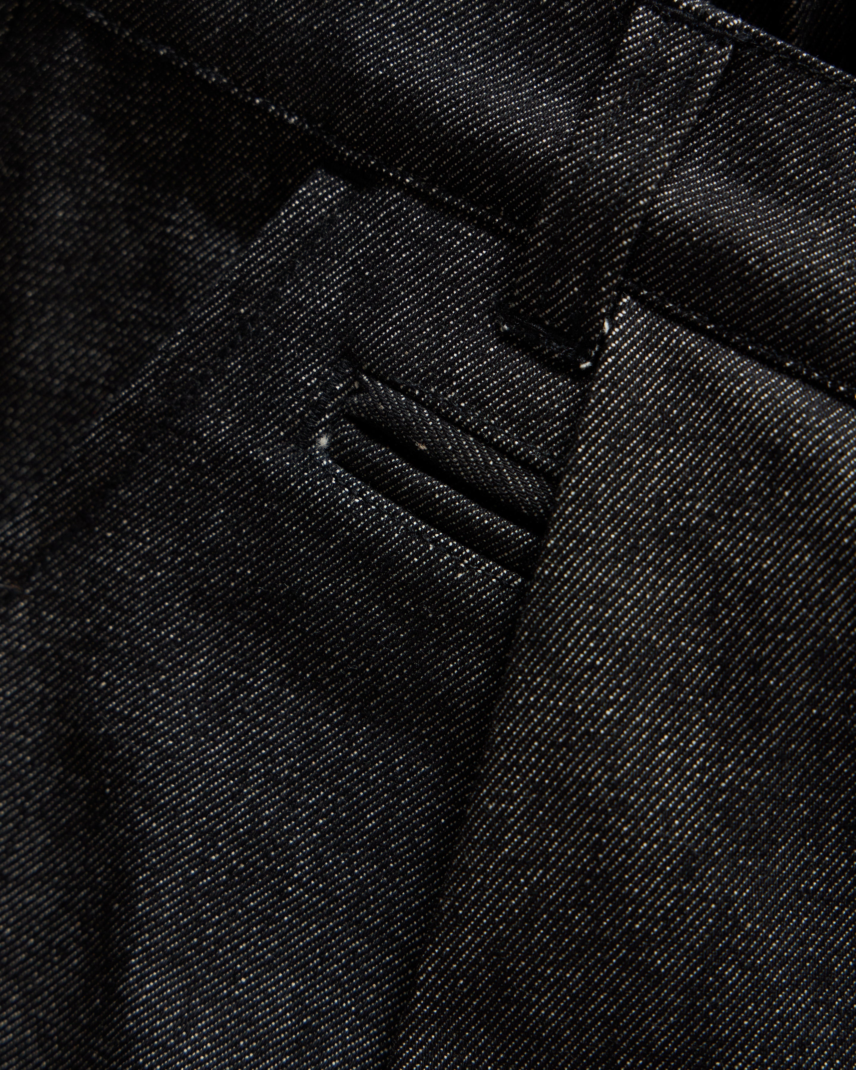 EMERY PLEATED BIG SHORTS - BLACK 13oz. RAW DENIM