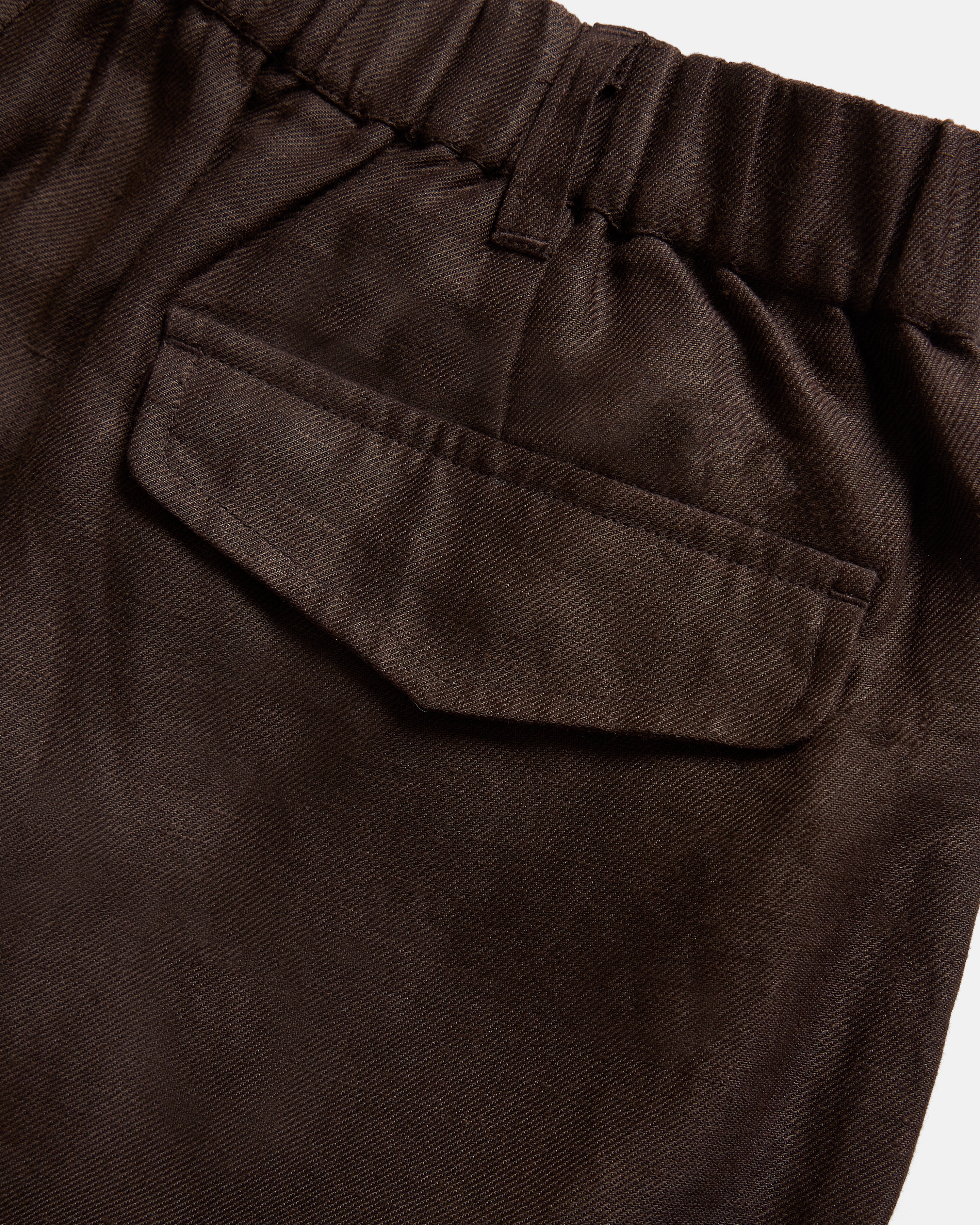 EMERY PLEATED BIG SHORTS - CHOCOLATE BROWN LINEN TWILL