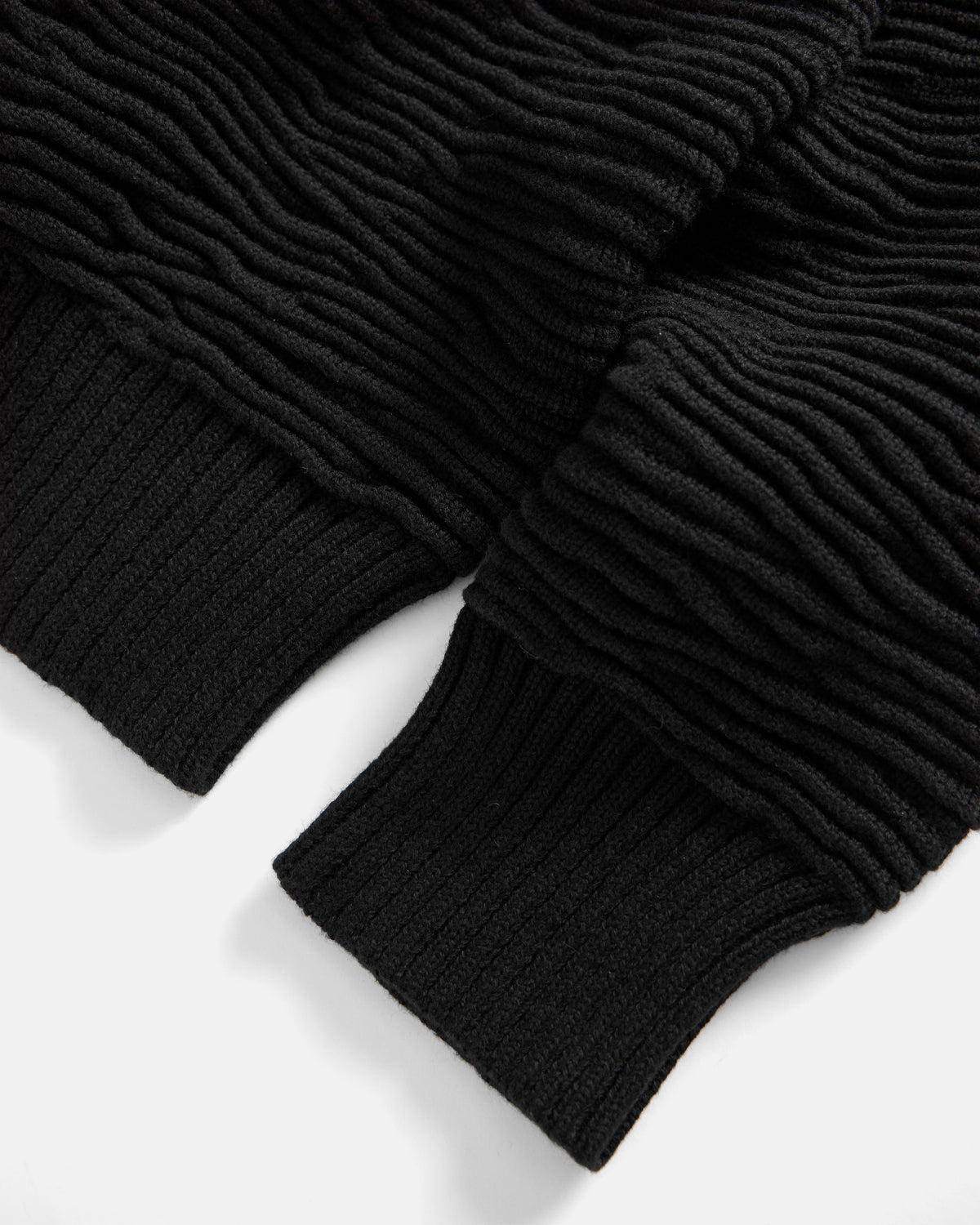 FRICTION RIDGE ZIP CREWNECK CARDIGAN - BLACK PERUVIAN TANGUIS COTTON