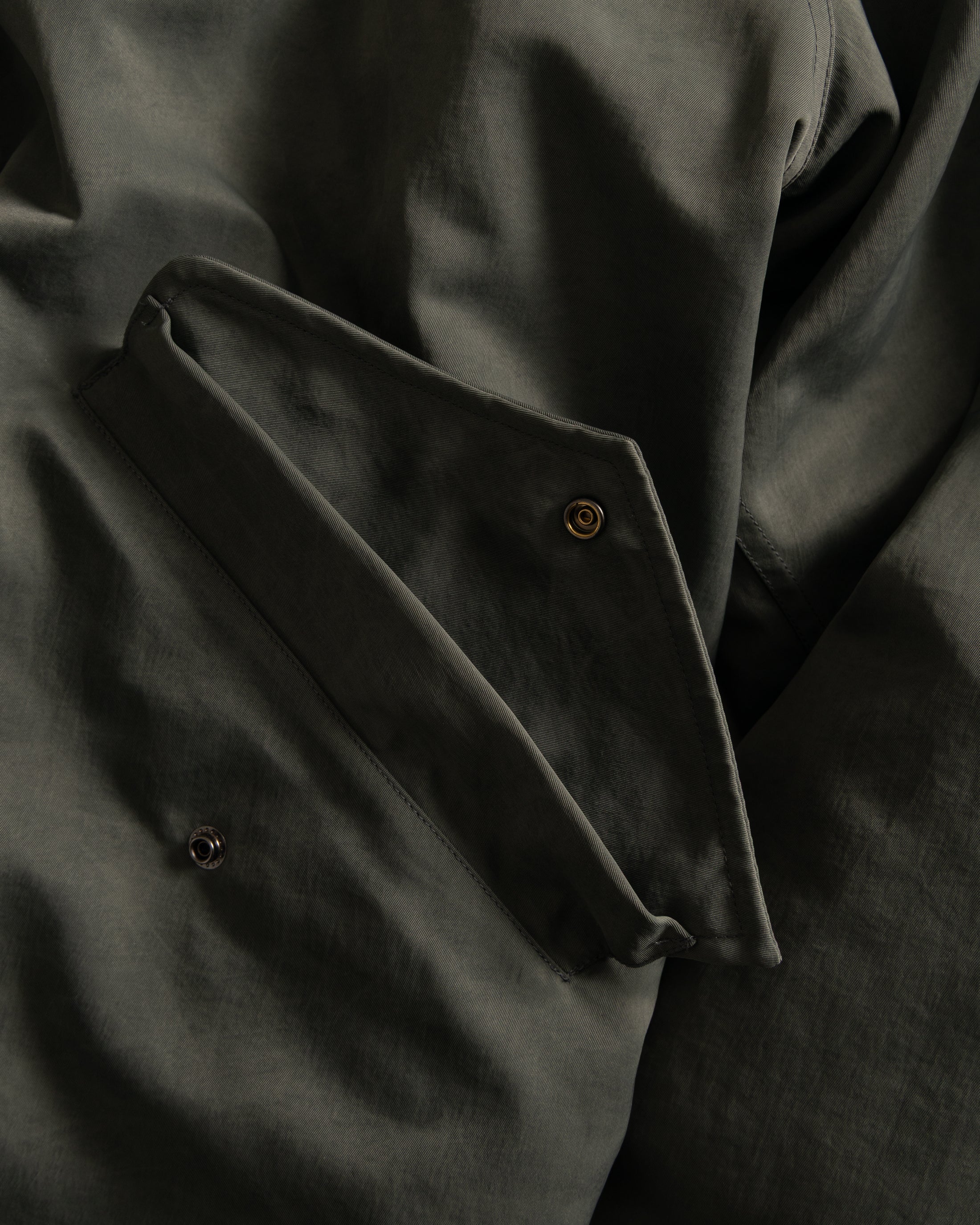 PAOLO FISHTAIL PARKA WITH REMOVABLE QUILTED LINER JACKET - FOLIAGE WAXED NYLON / TRAVERTINE "COBBLESTONE' NYLON RIPSTOP