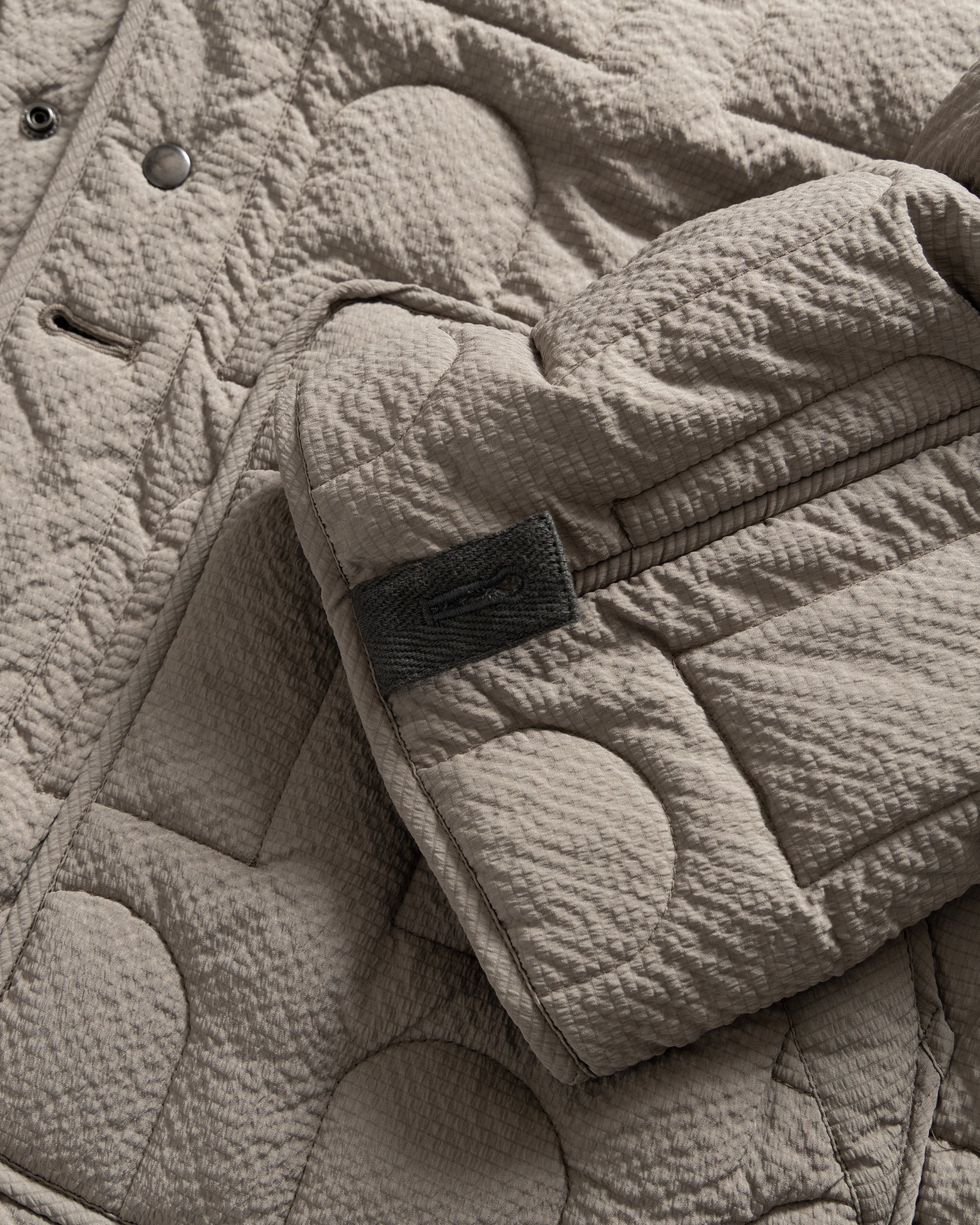 PAOLO FISHTAIL PARKA WITH REMOVABLE QUILTED LINER JACKET - FOLIAGE WAXED NYLON / TRAVERTINE "COBBLESTONE' NYLON RIPSTOP