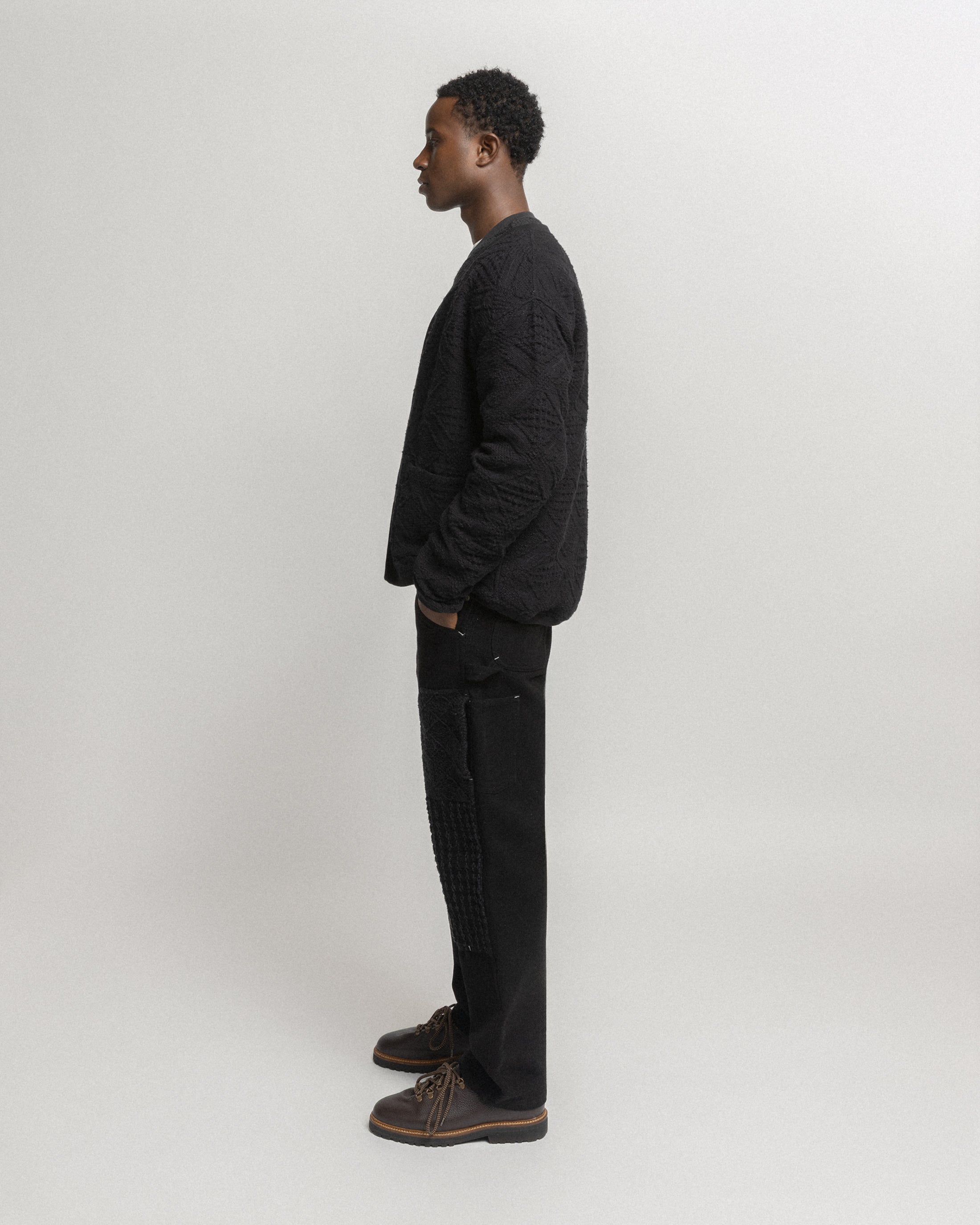 FOLA V-NECK CARDIGAN - BLACK HANDLOOM COTTON BLANKETING