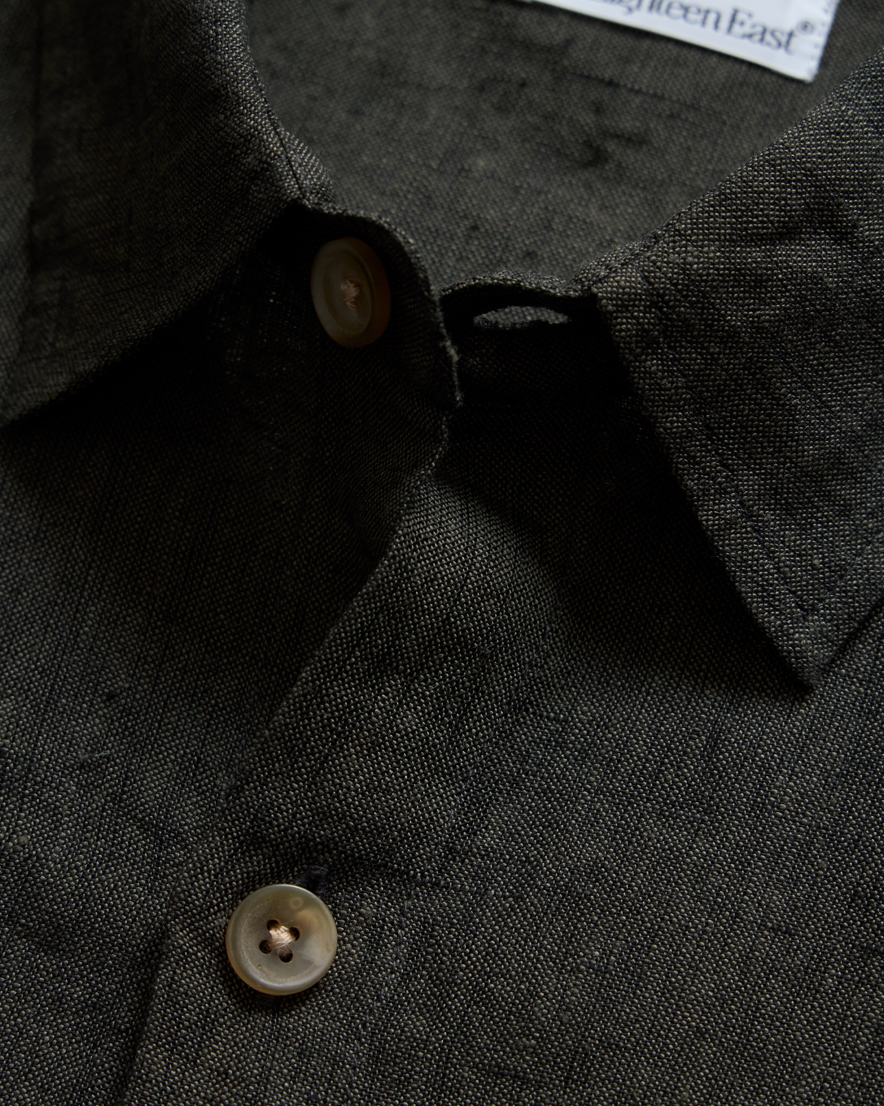 GALE BOX SHIRT - FATIGUE OLIVE / BLACK LINEN CHAMBRAY