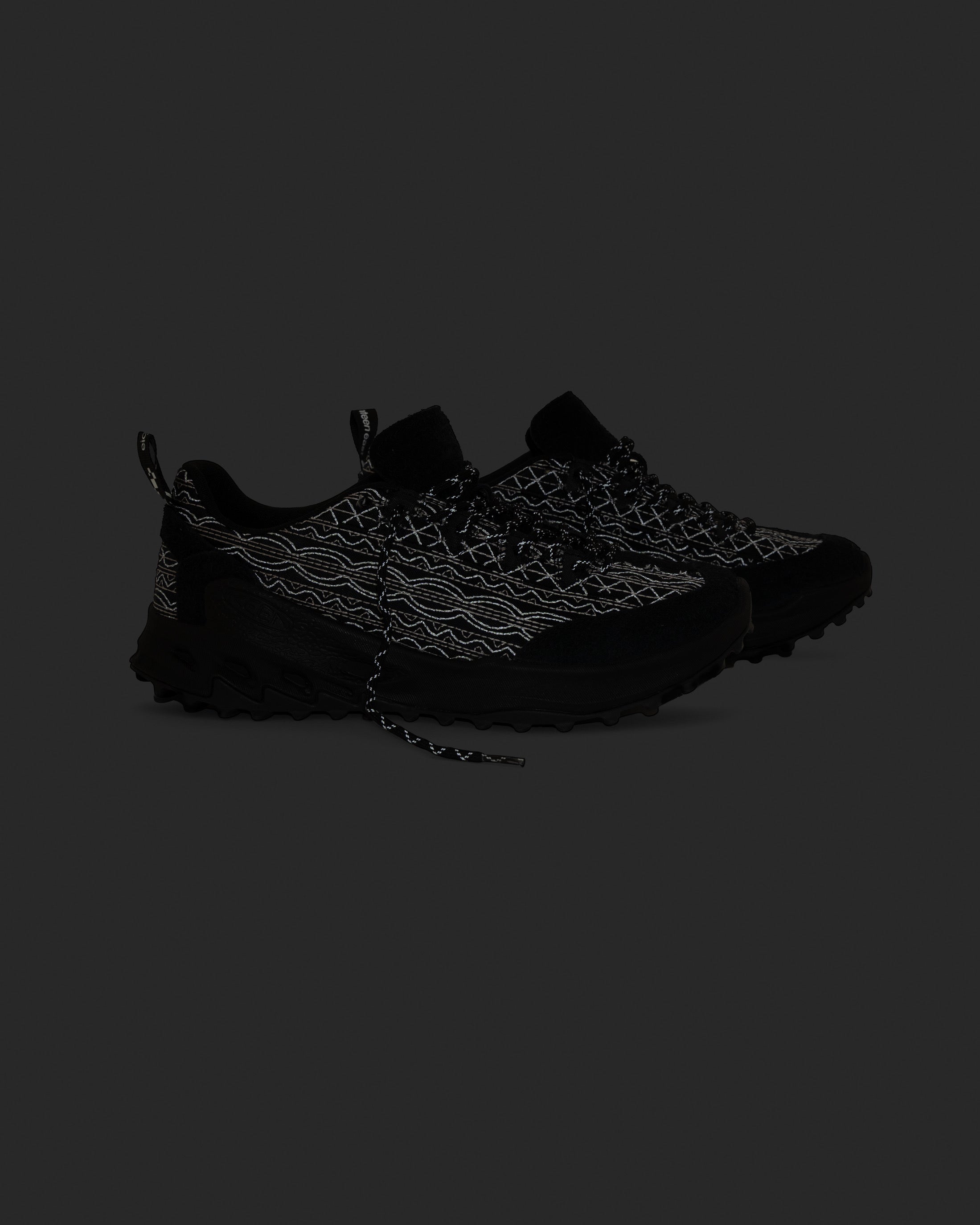 18 EAST x KEEN JASPER ZIONIC - BLACK / SILVER EMBROIDERED BALLISTIC NYLON AND SUEDE