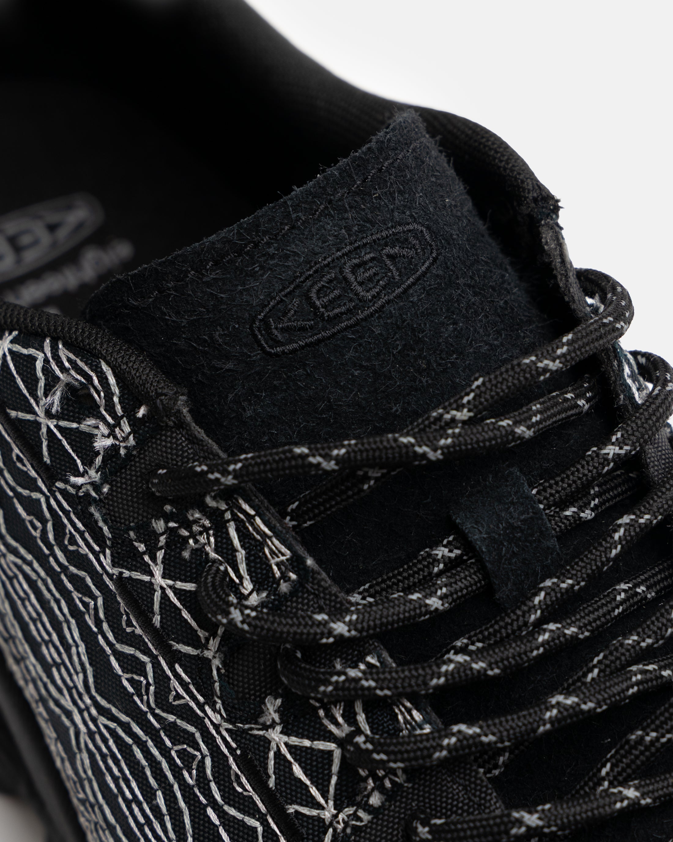 18 EAST x KEEN JASPER ZIONIC - BLACK / SILVER EMBROIDERED BALLISTIC NYLON AND SUEDE
