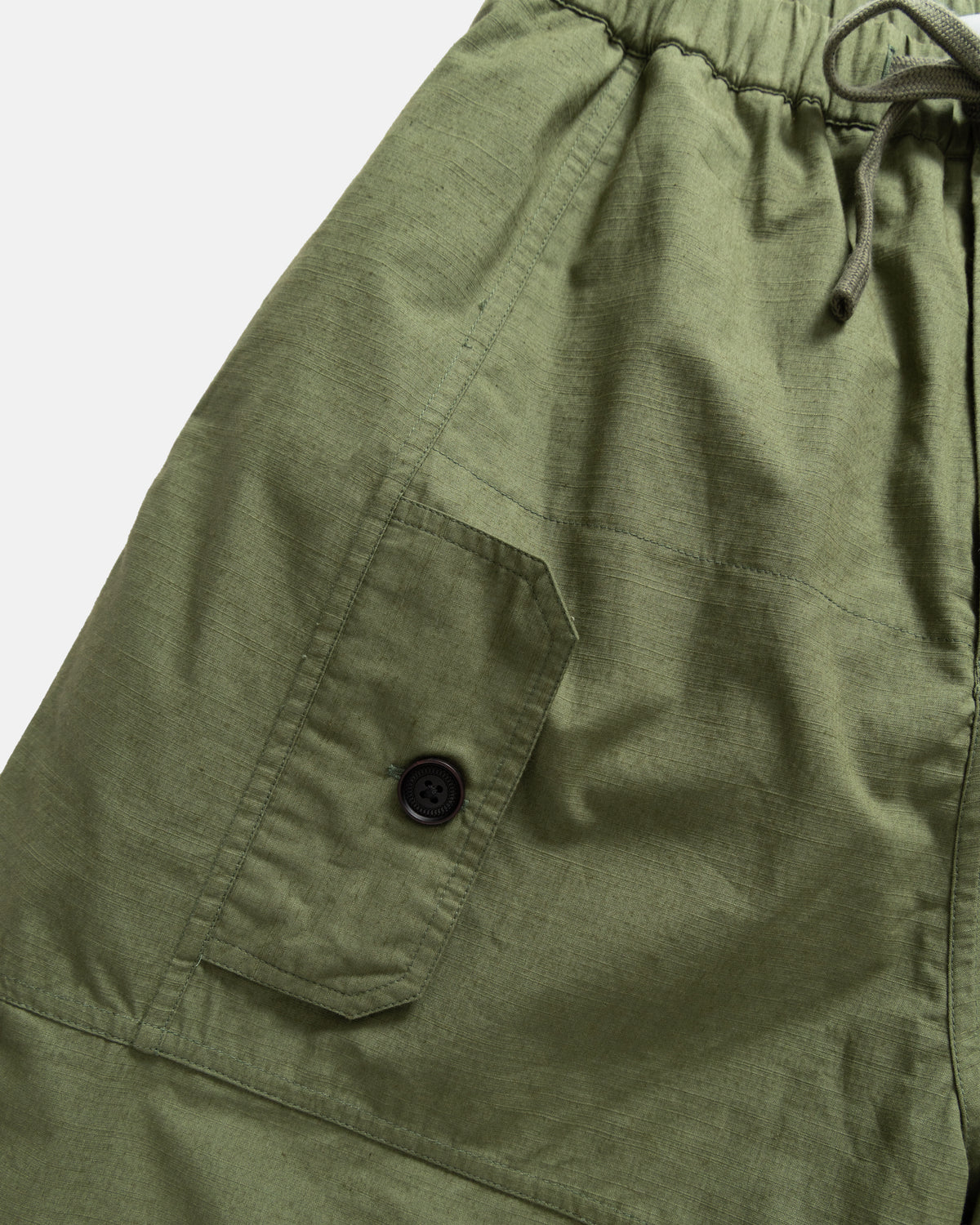 KADEN CARGO SHORT - COCKTAIL OLIVE COTTON MICRO RIPSTOP