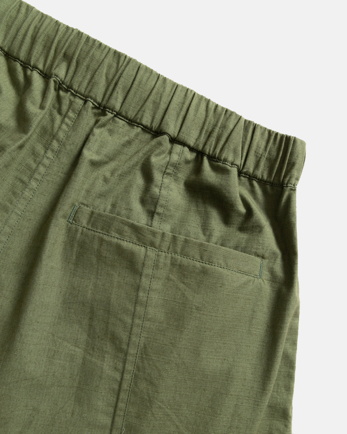 KADEN CARGO SHORT - COCKTAIL OLIVE COTTON MICRO RIPSTOP