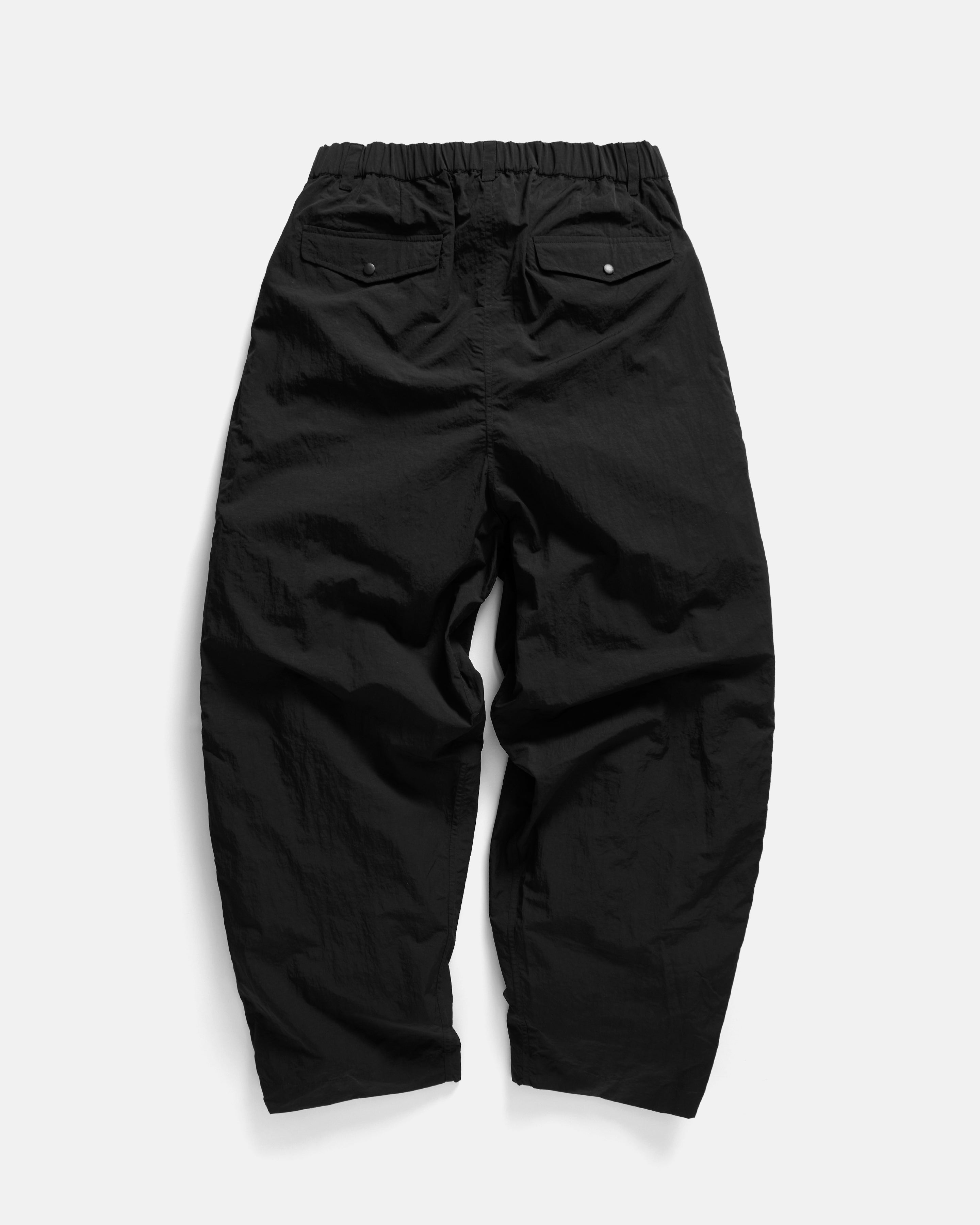 KELL PLEATED BIG PANT - BLACK FEATHERWEIGHT MICRO RIPSTOP NYLON