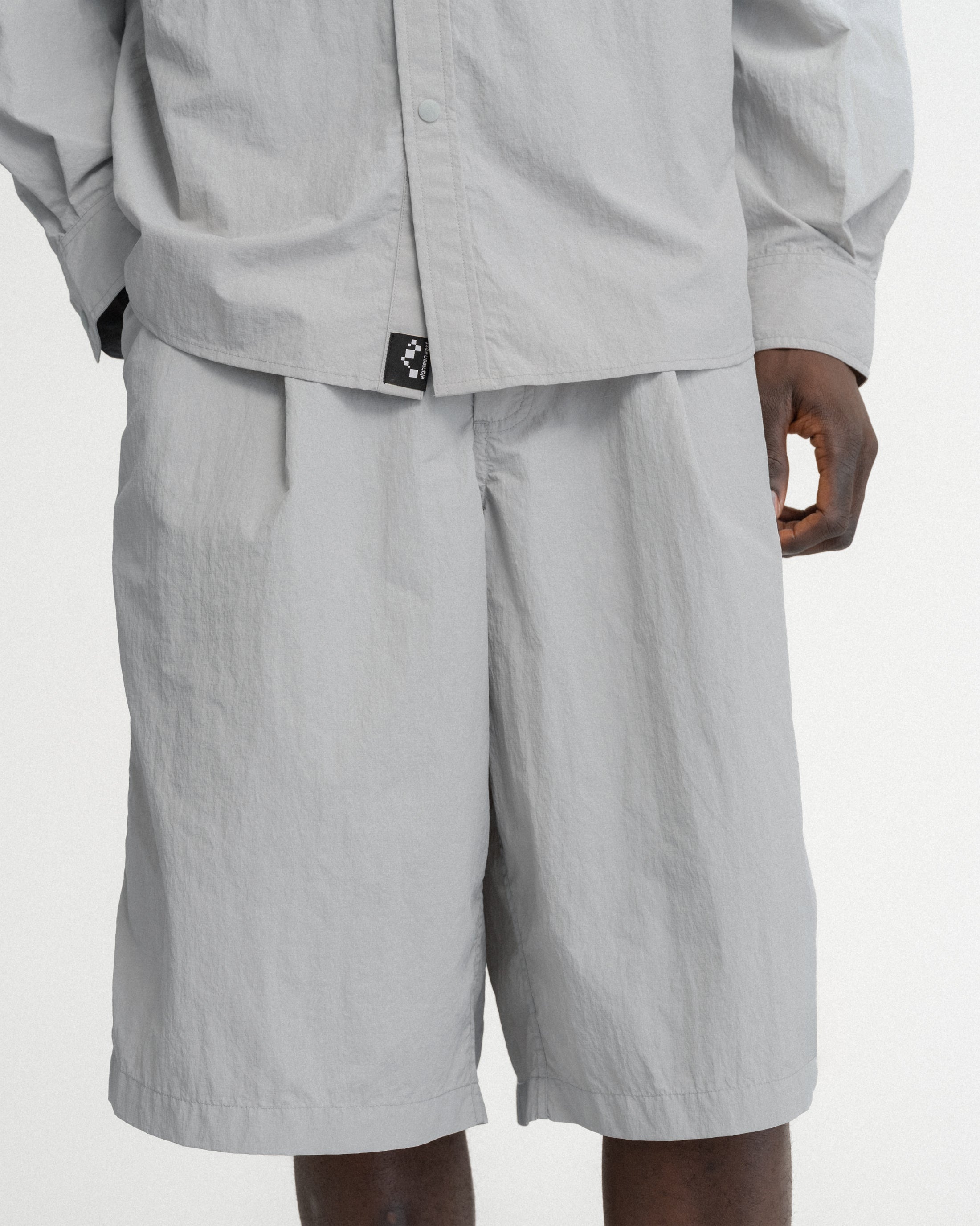 EMERY PLEATED BIG SHORTS - FOG GRAY FEATHERWEIGHT MICRO RIPSTOP NYLON