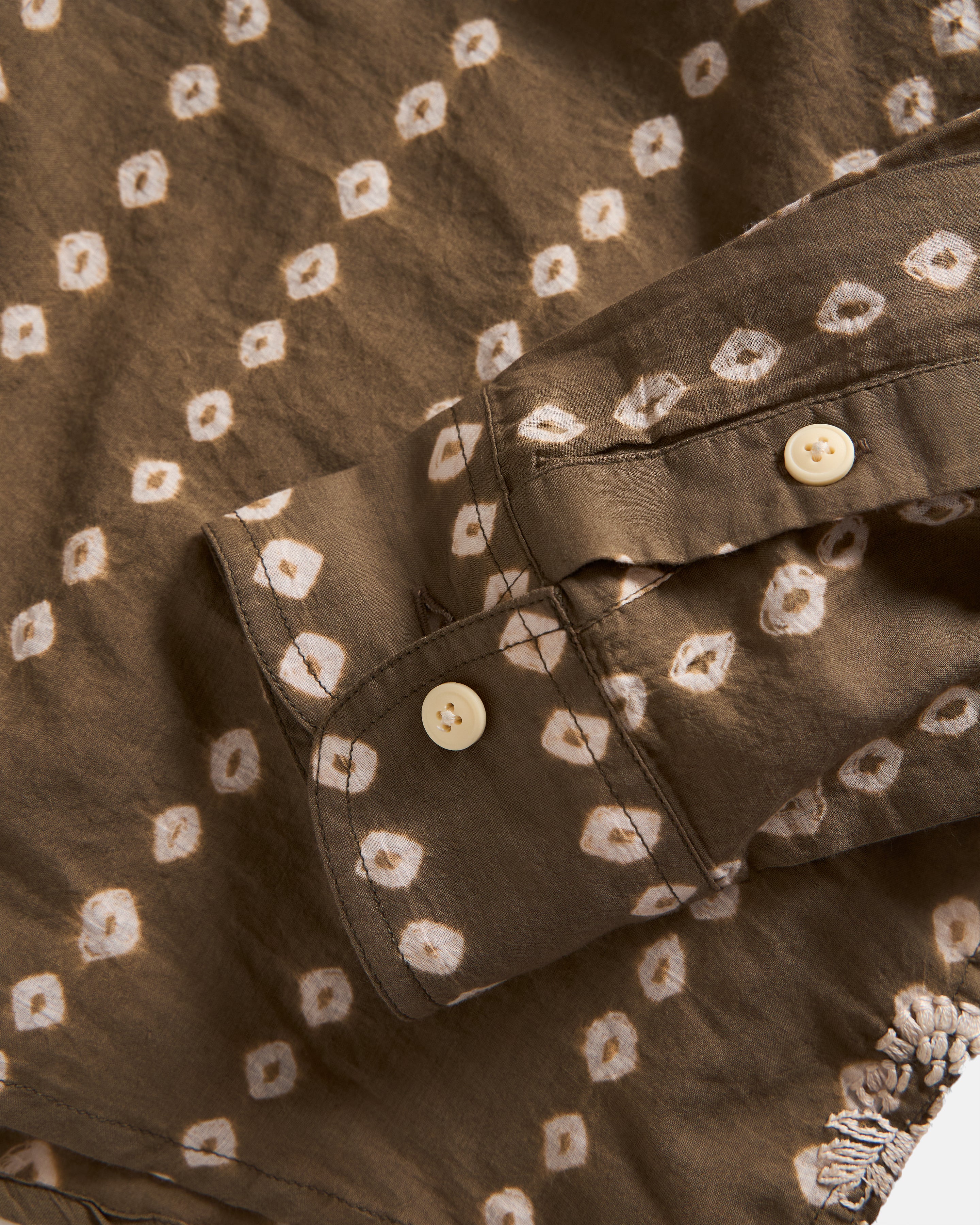 JESPER VINTAGE BUTTON DOWN SHIRT - MOCHA E PISTACCHIO / ECRU BANDHANI RESIST-DYE STRIPED FEATHERWEIGHT KHADI COTTON