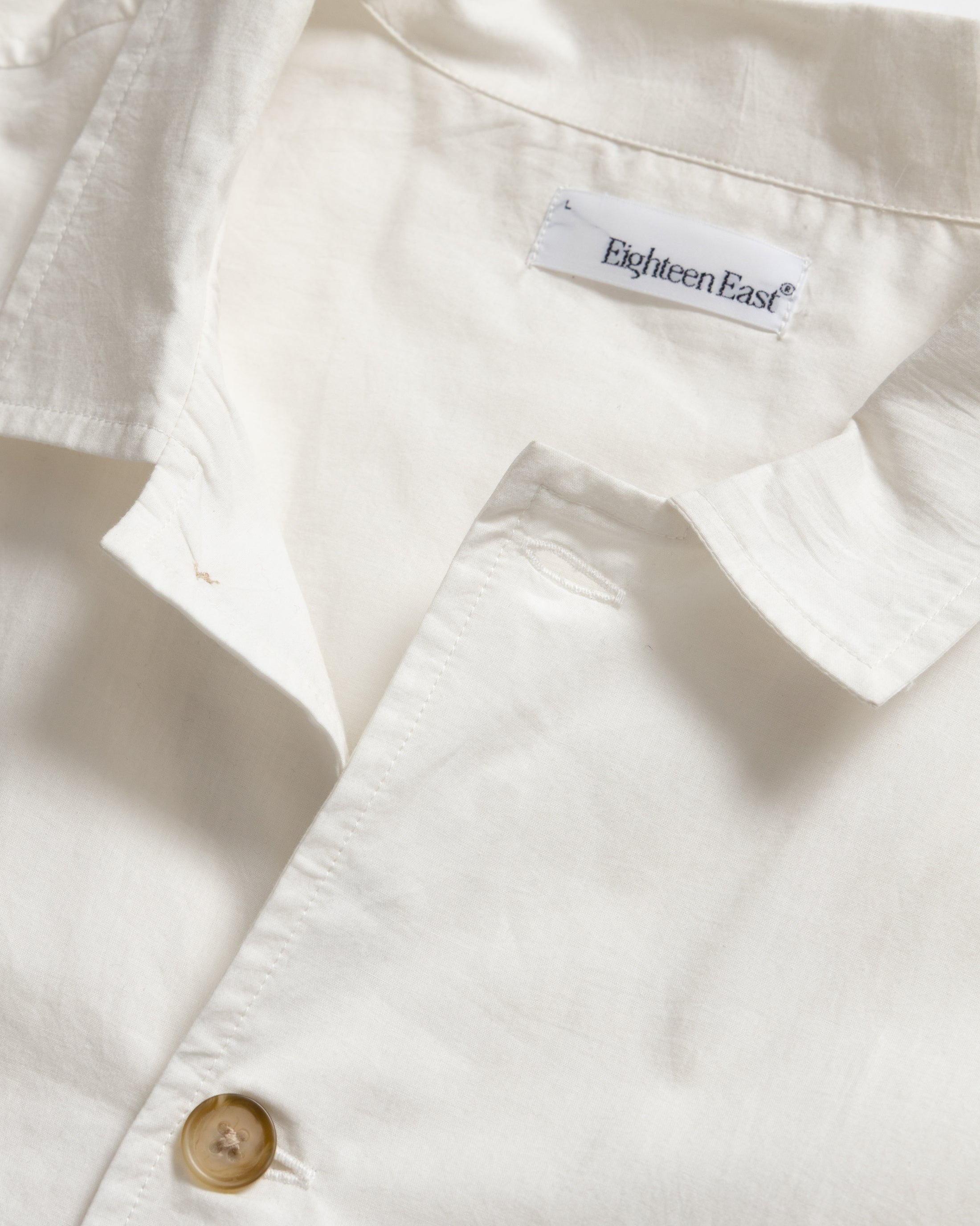 EMBARKO S/S SINGLE POCKET SAM SHIRT - WHITE / NATURAL INDIGO HAND-EMBROIDERED LIGHTWEIGHT COTTON